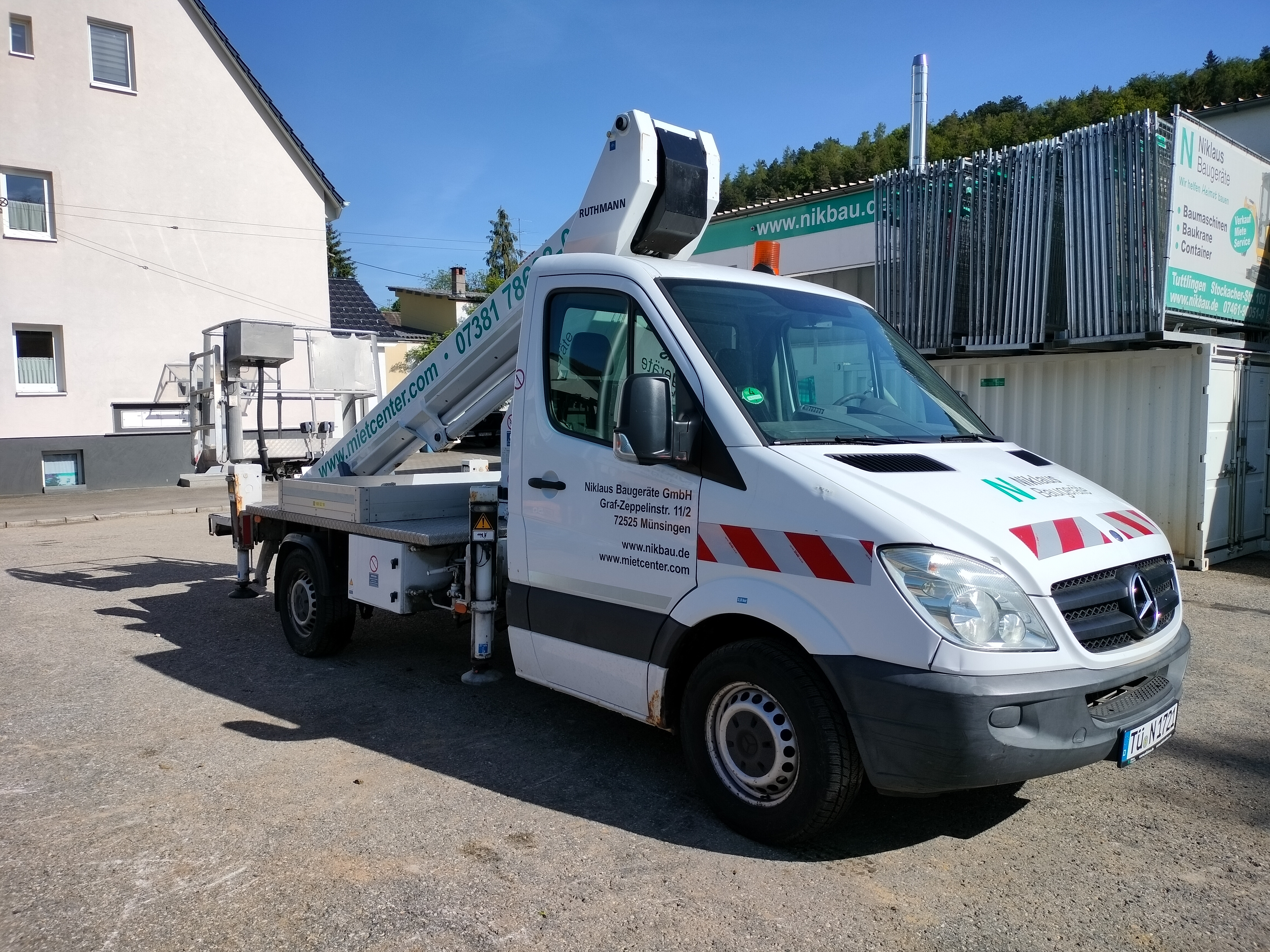 LKW-Arbeitsbühne kaufen