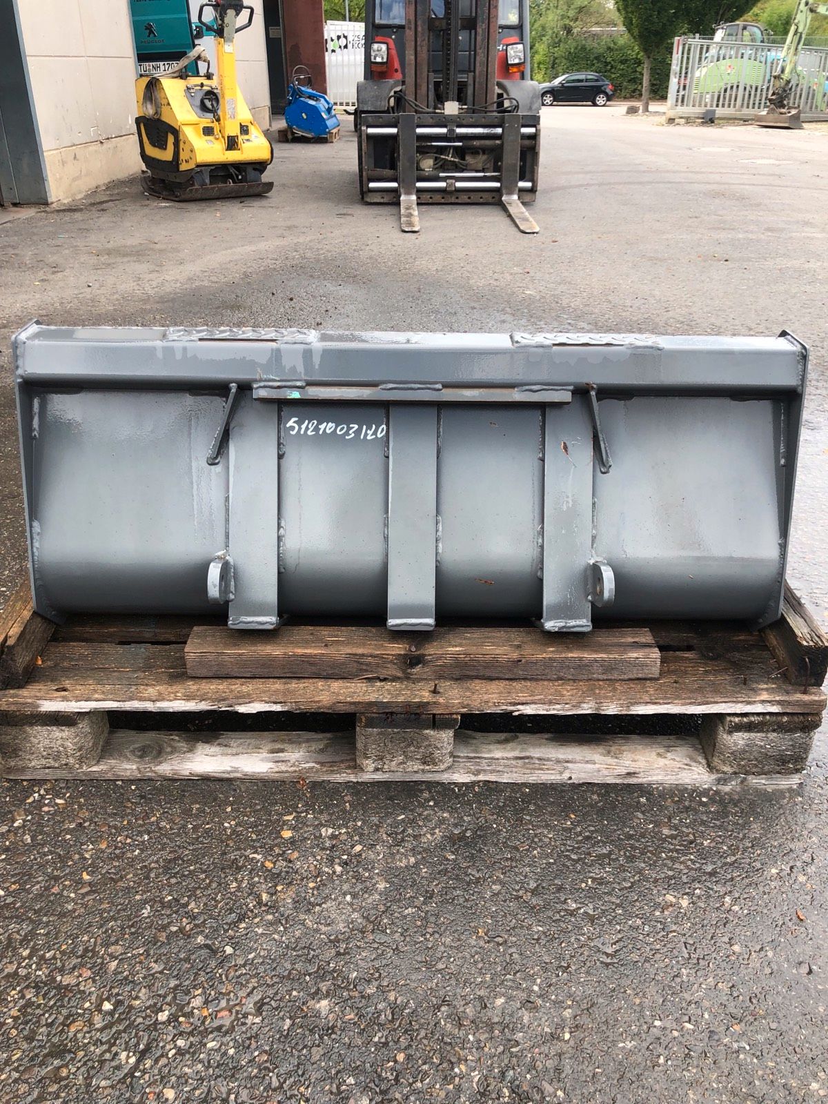 KATO Standard-Schaufel zu AS12 Kato AS12 Kompaktlader Schaufel gebraucht kaufen