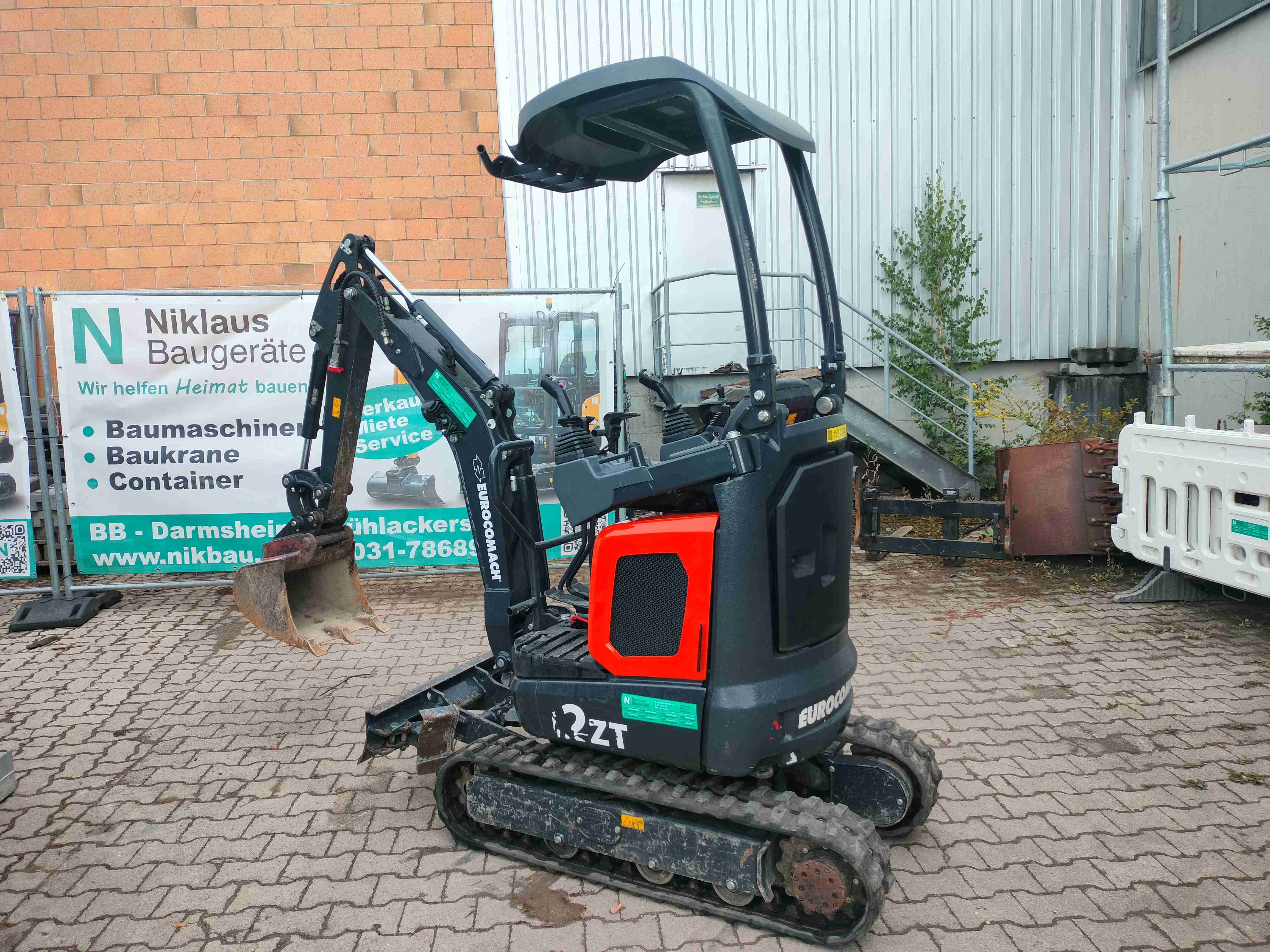 Minibagger EUROCOMACH ES 12 ZT Minibagger EUROCOMACH ES 12 ZT gebraucht kaufen