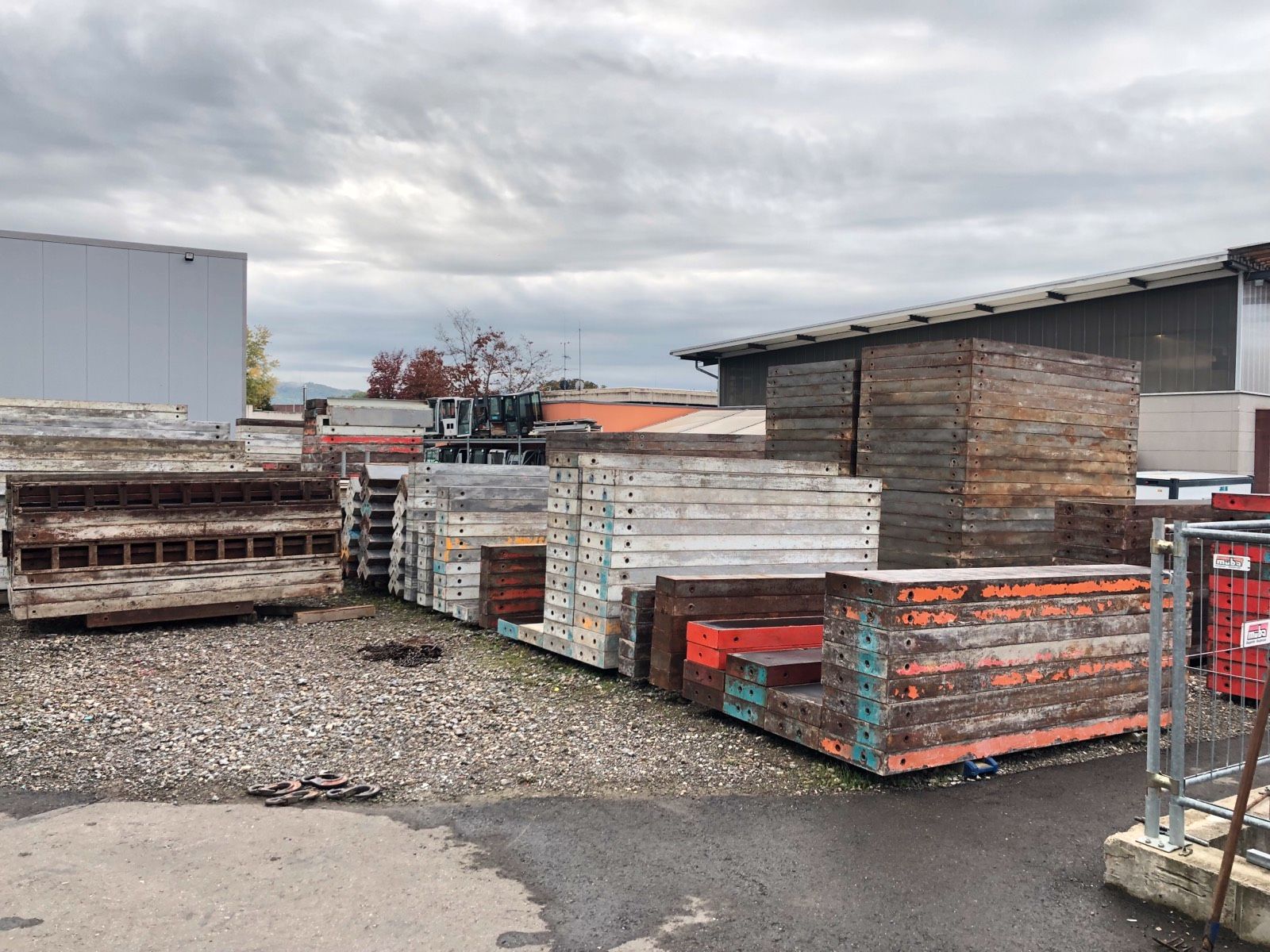 Schalung Hägele gebraucht mit Zubehör