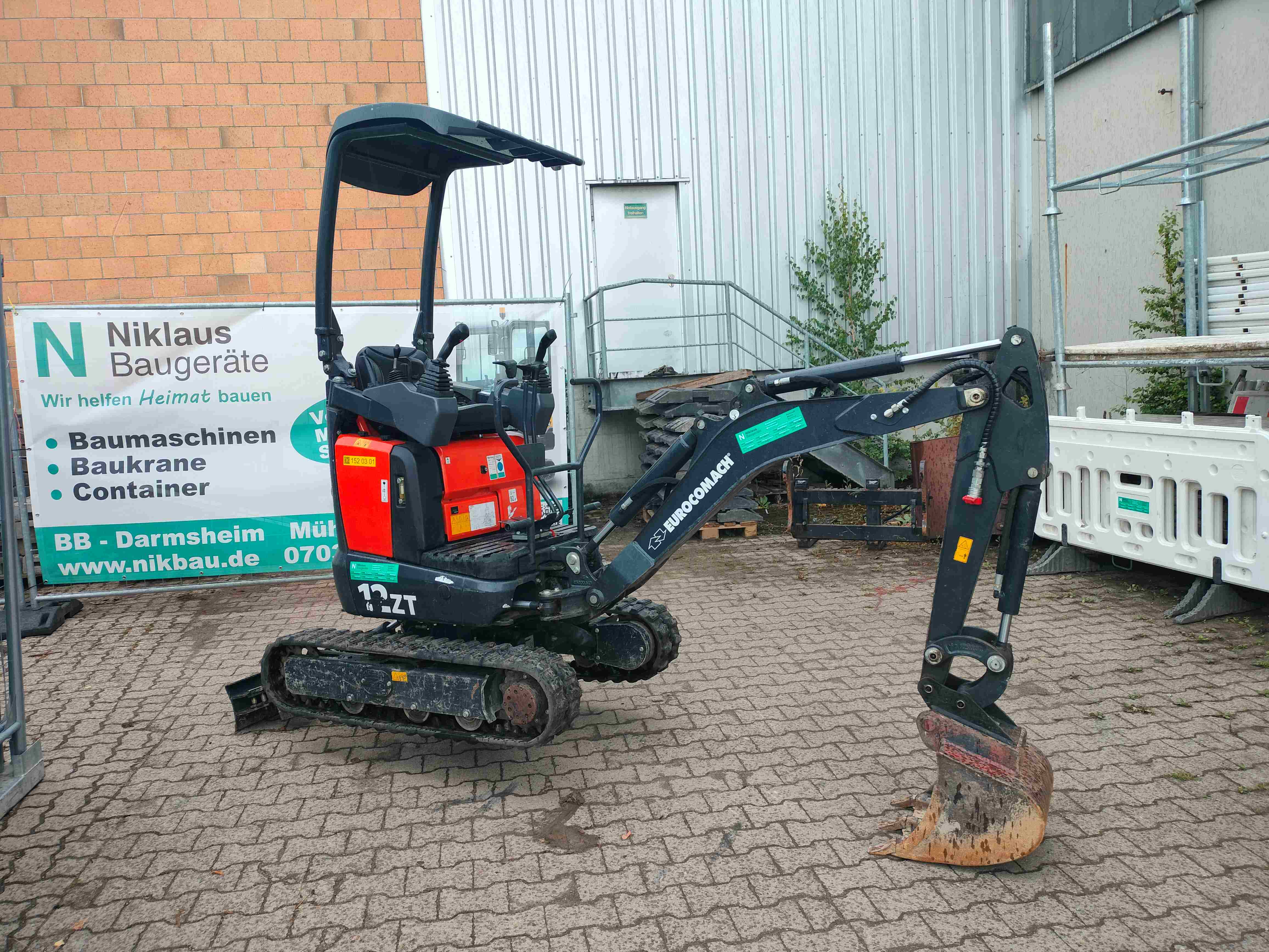 Minibagger EUROCOMACH ES 12 ZT Minibagger EUROCOMACH ES 12 ZT gebraucht kaufen