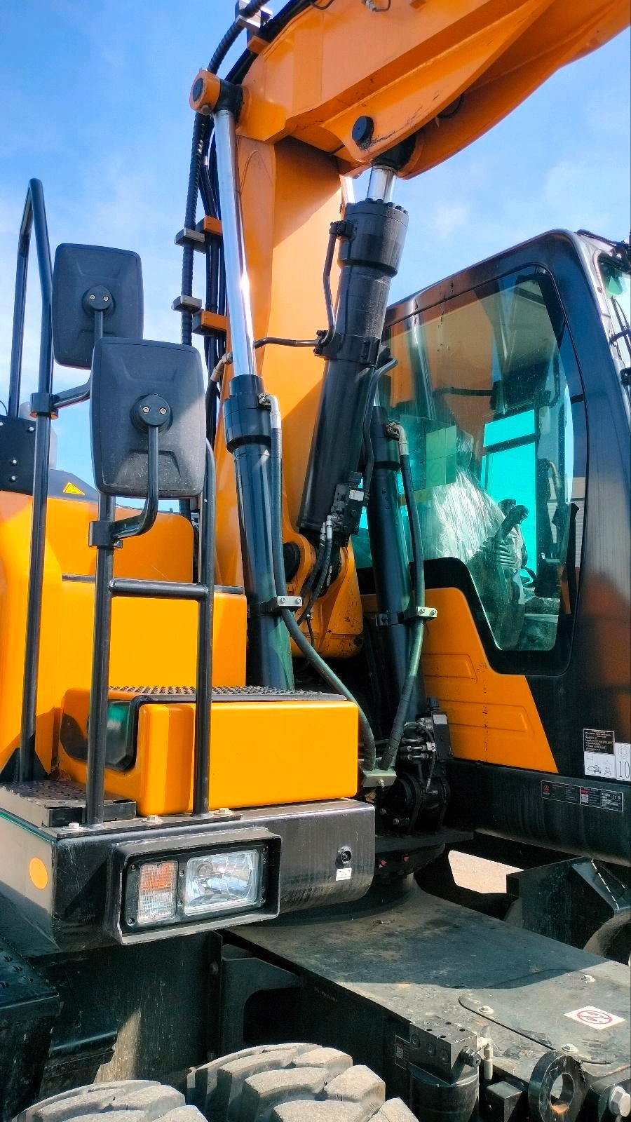 Mobilbagger Sany SY 155W Mobilbagger Sany SY 155W gebraucht kaufen