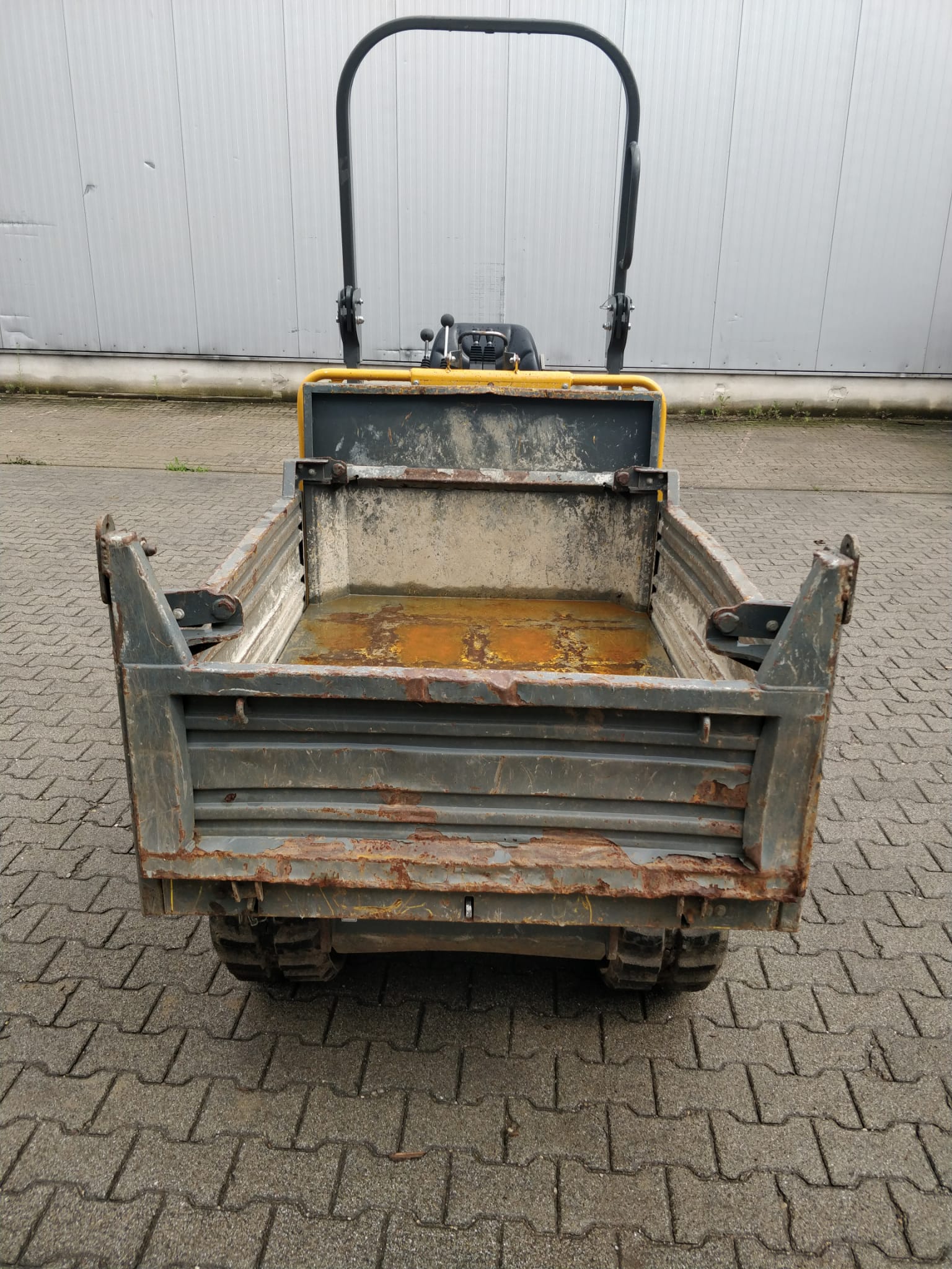 Raupendumper (Dreiseitenkipper) KATO (IHI) Carry 150 Raupendumper (Dreiseitenkipper) KATO (IHI) Carry 150 gebraucht kaufen