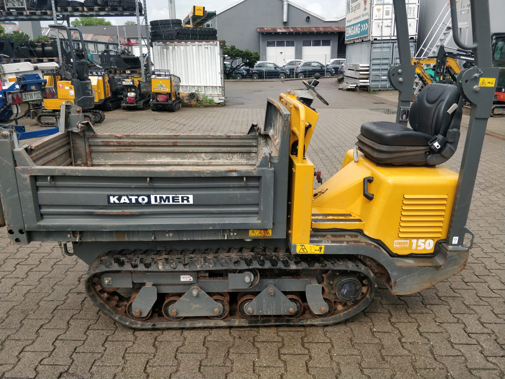 Raupendumper (Dreiseitenkipper) KATO (IHI) Carry 150 Raupendumper (Dreiseitenkipper) KATO (IHI) Carry 150 gebraucht kaufen