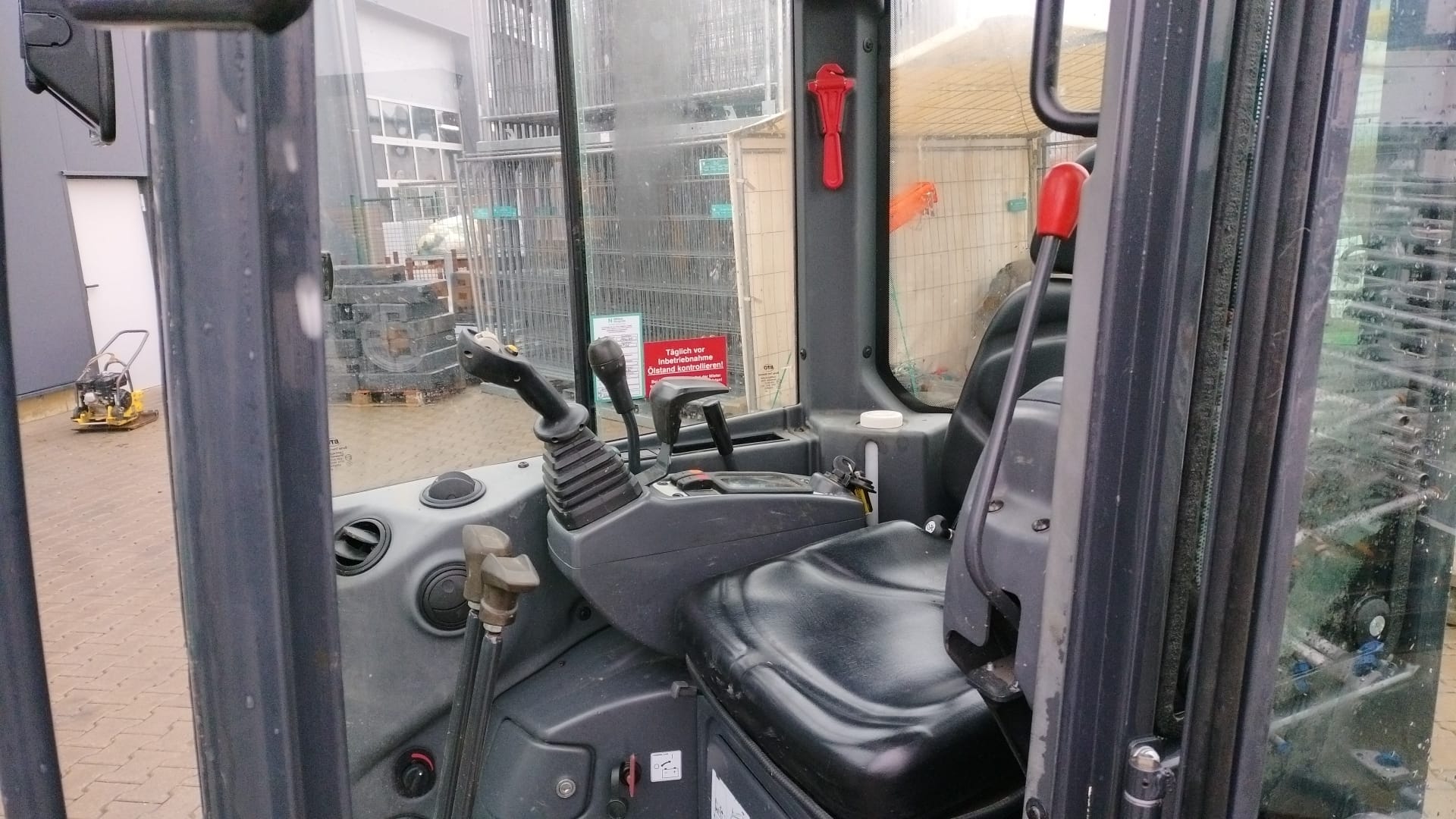 Minibagger Eurocomach ES 18 ZT Minibagger Eurocomach ES 18 ZT gebraucht kaufen