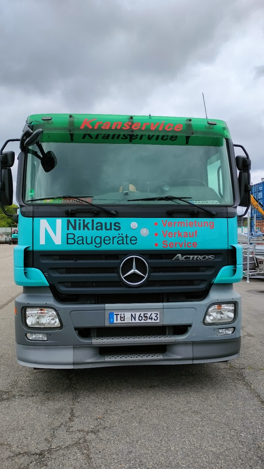 LKW Mercedes Benz Actros 2532L 930.1 mit Ladekran HIAB 288EP-5 gebraucht kaufen
