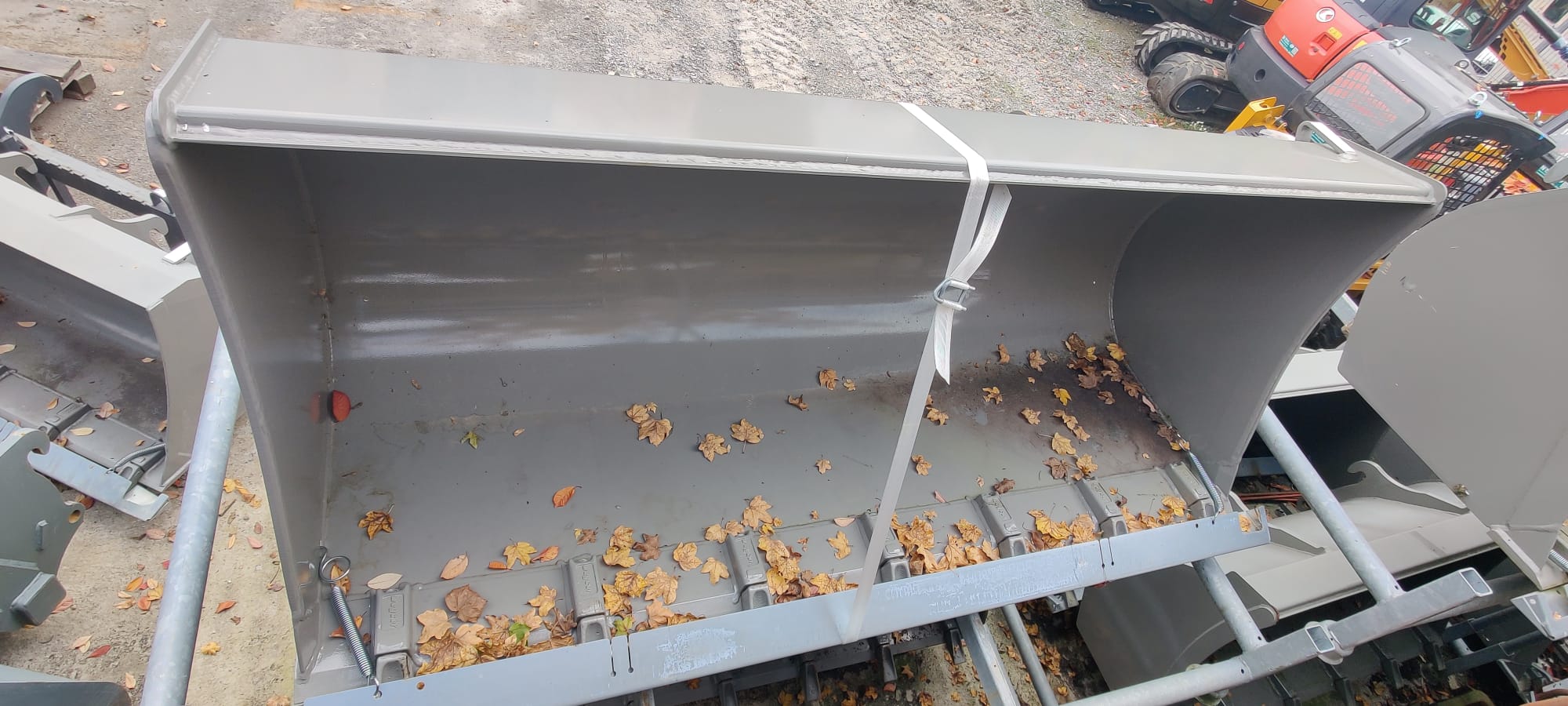 WEYCOR Ladeschaufel mit Zähne 1,0 cbm für Weycor AR 400, AR 420, AR 440, AR 480 WEYCOR Ladeschaufel mit Zähne 1,0 cbm für Weycor AR 400, AR 420, AR 440, AR 480 gebraucht kaufen