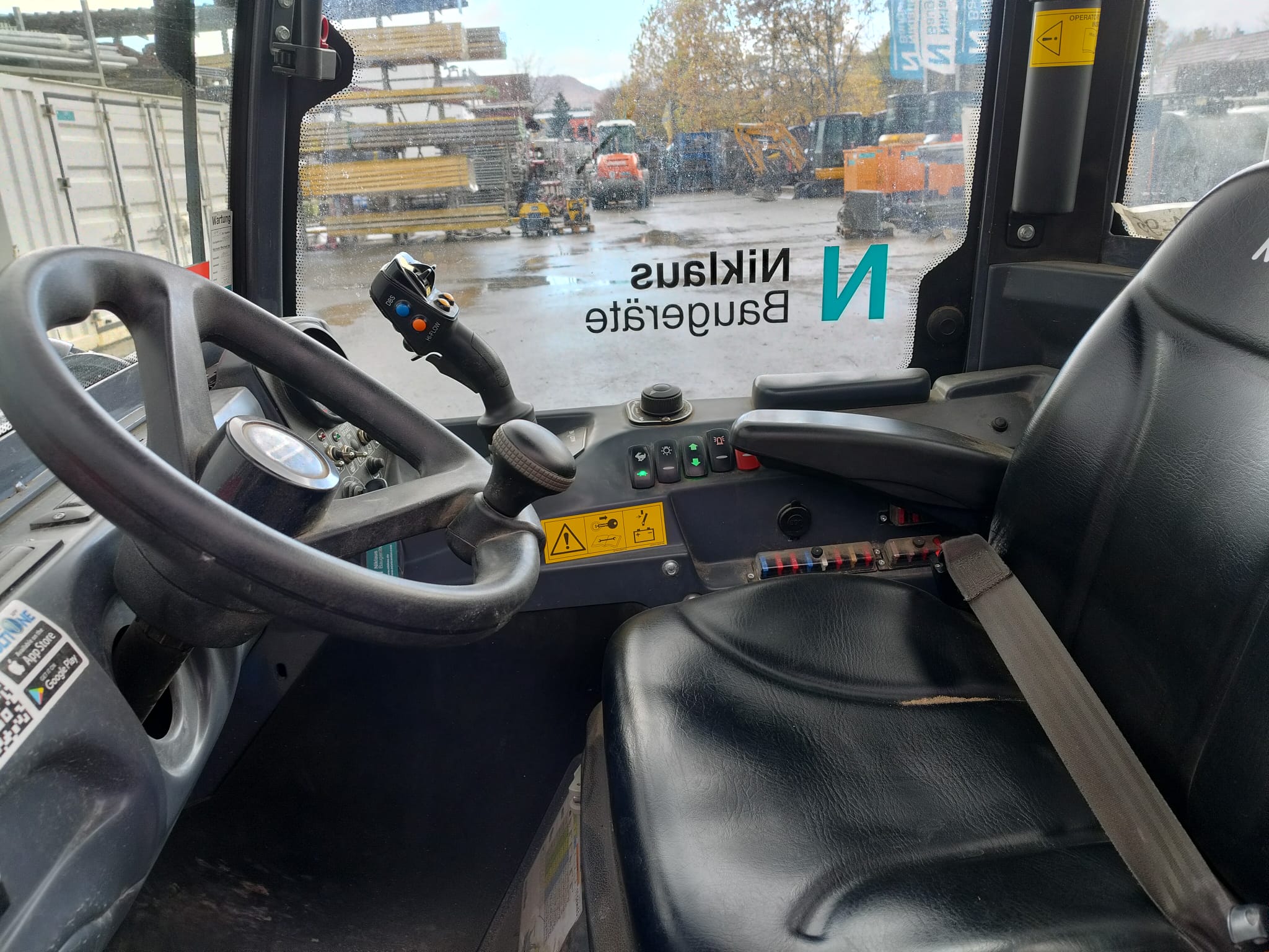 Hoflader gebraucht kaufen