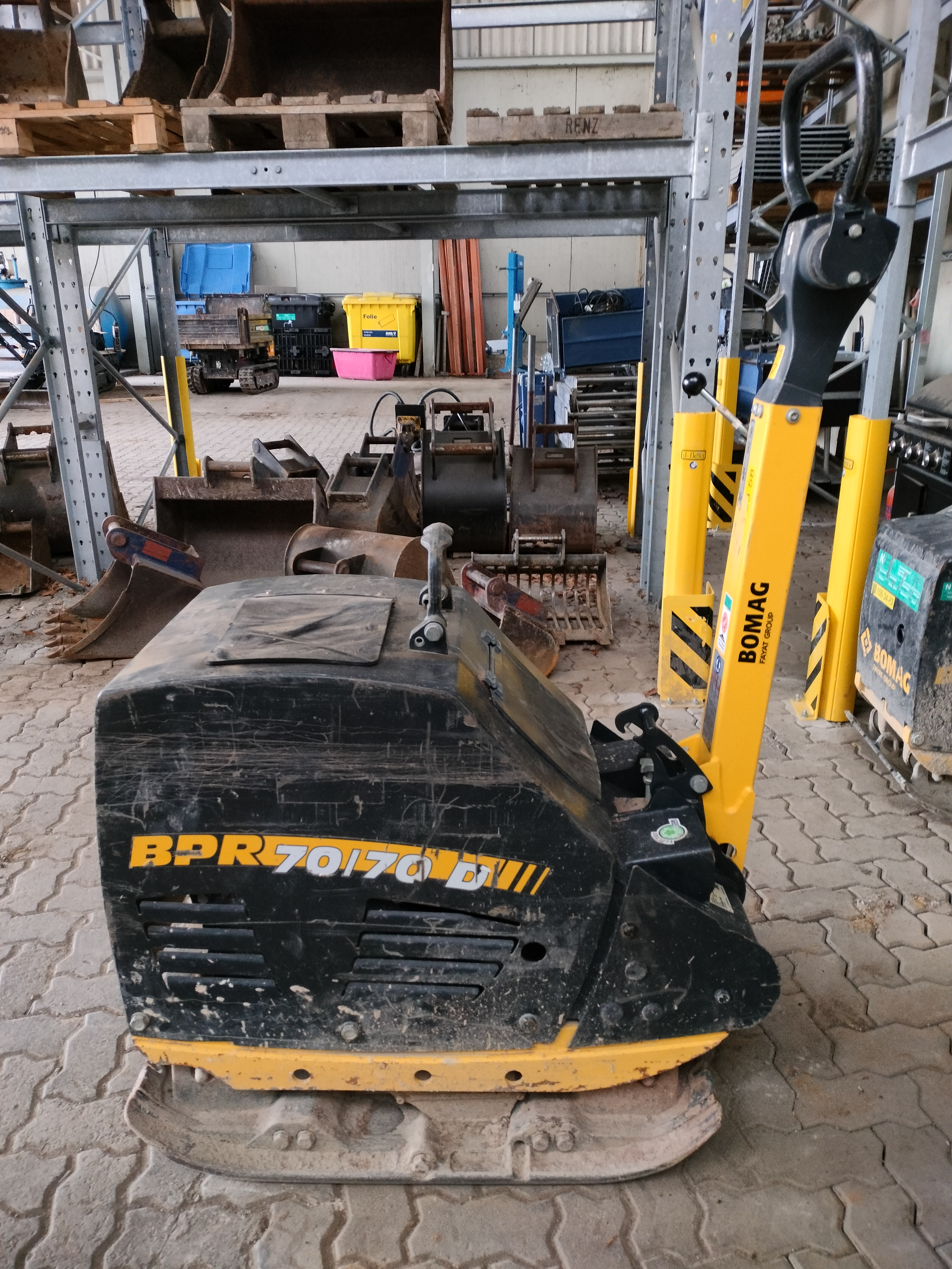 Rüttelplatte BOMAG BPR 70/70 D Rüttelplatte BOMAG BPR 70/70 D gebraucht kaufen