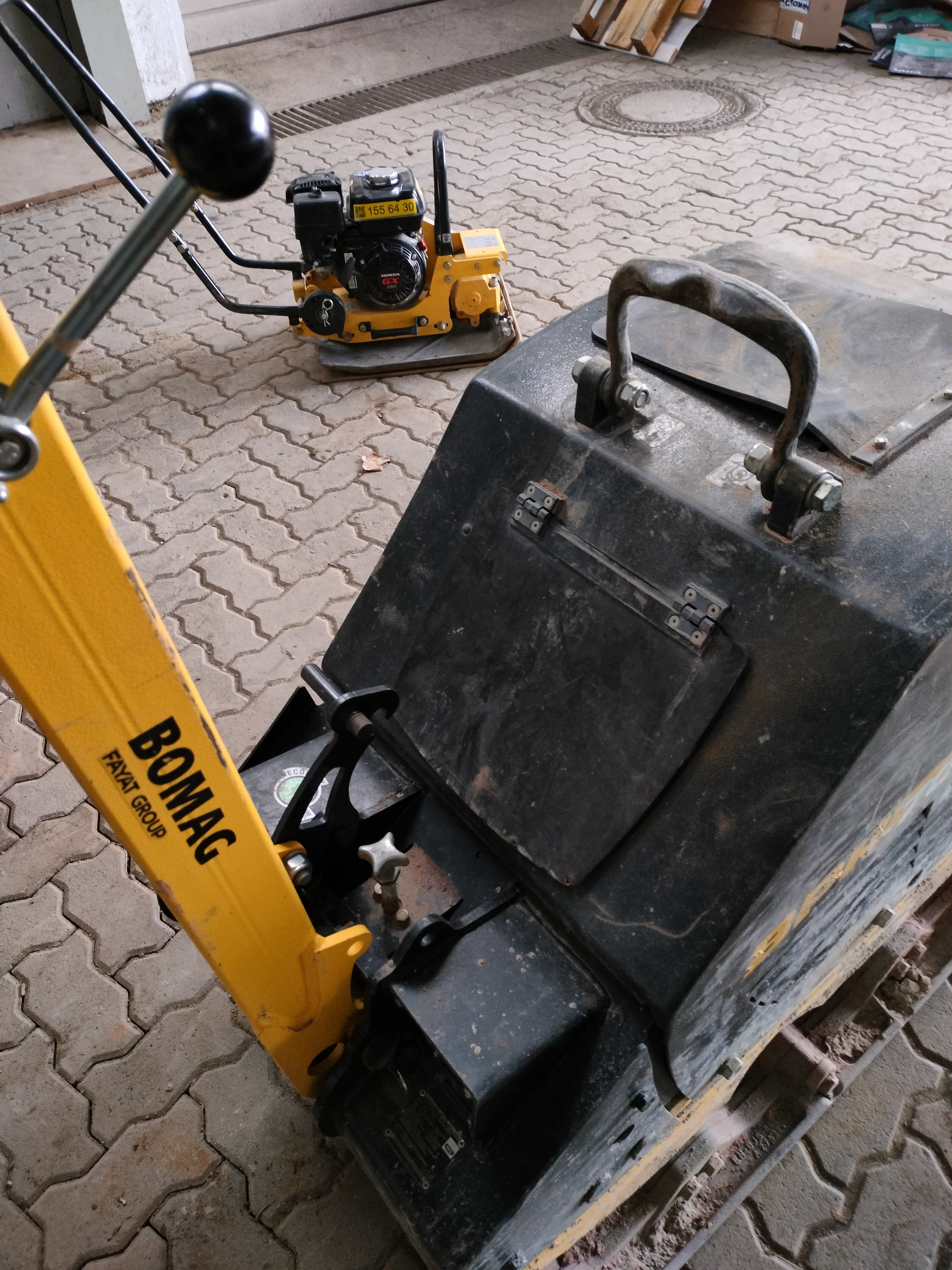 Rüttelplatte BOMAG BPR 70/70 D Rüttelplatte BOMAG BPR 70/70 D gebraucht kaufen