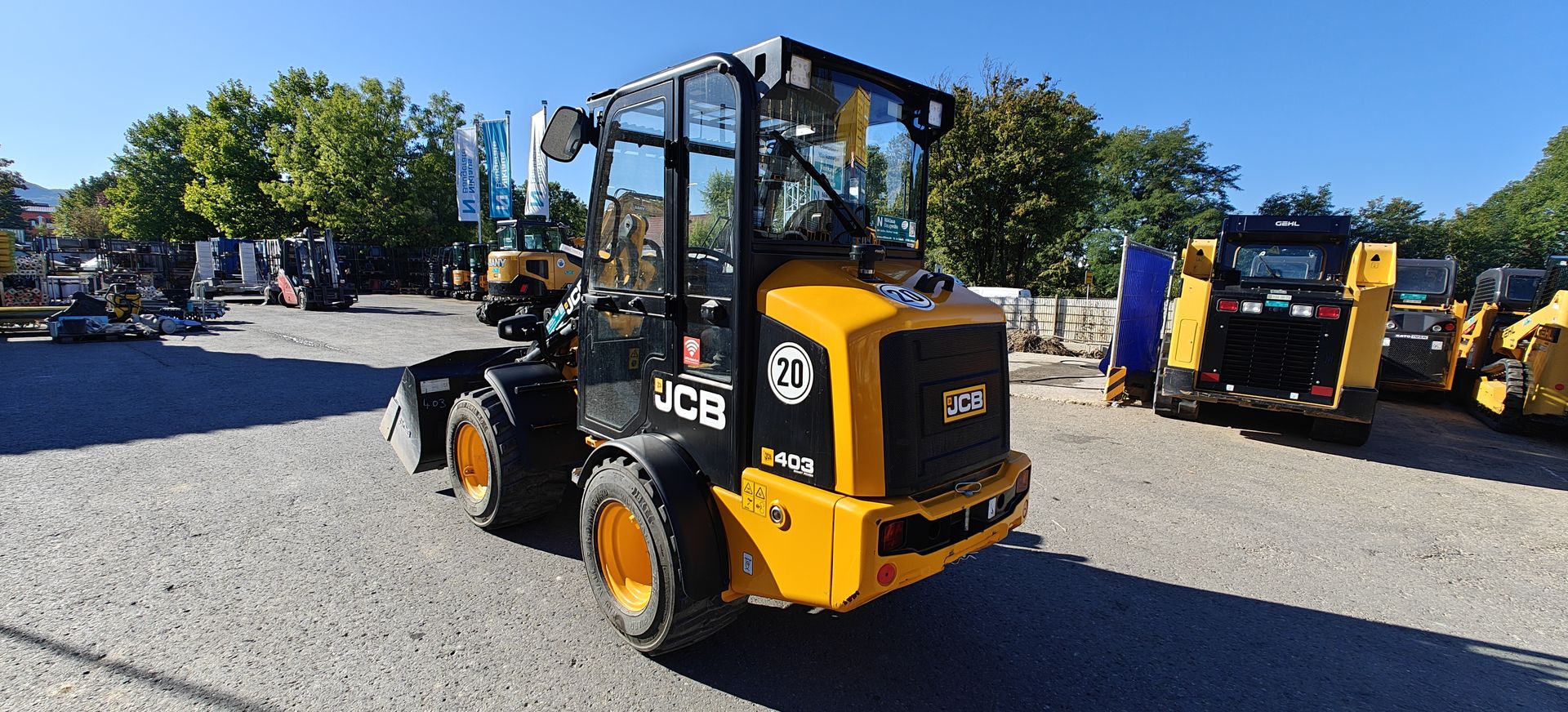 Radlader JCB 403C SV mit Kabine gebraucht kaufen