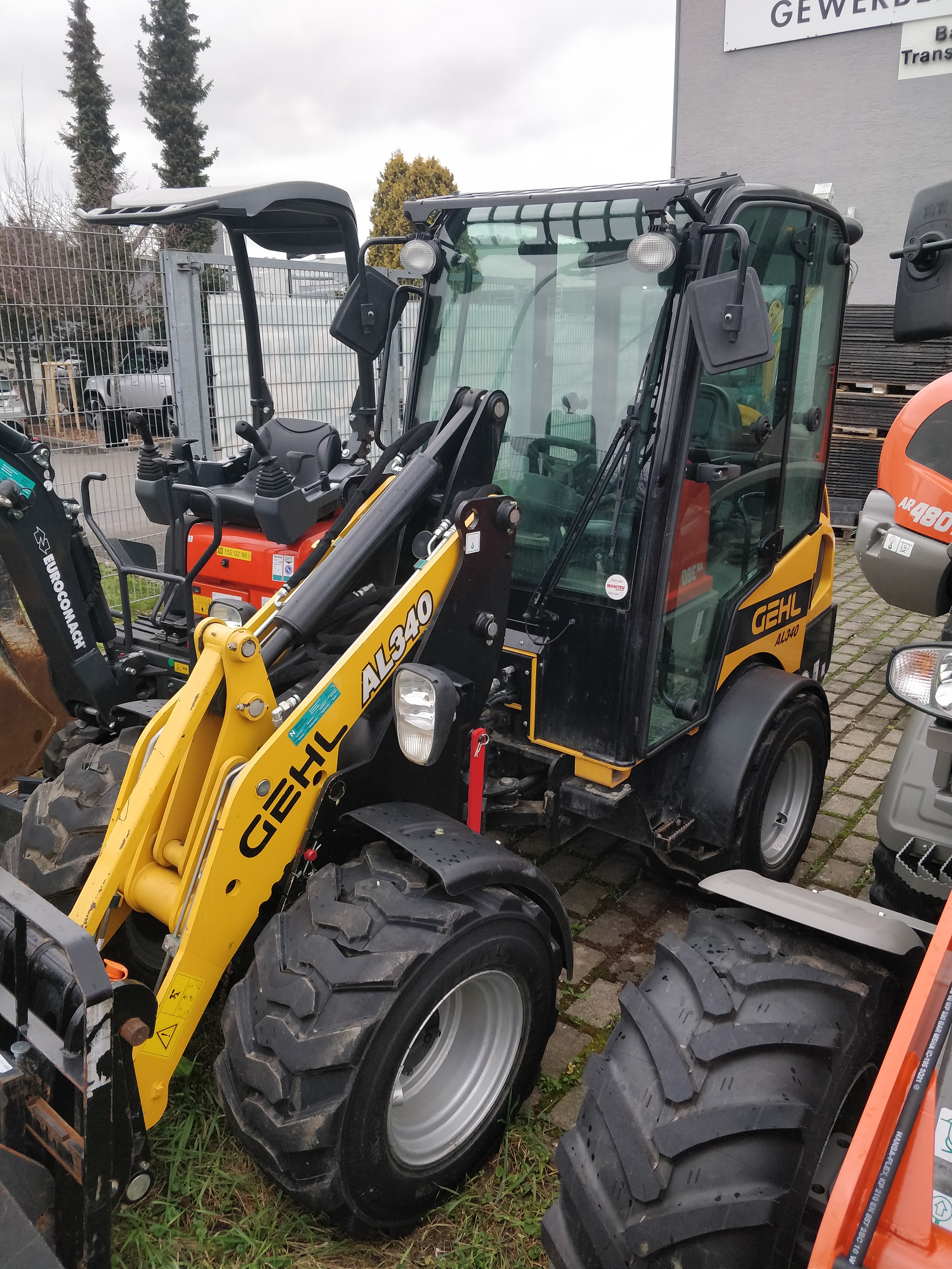 Hoflader Gehl 340 mit Kabine gebraucht