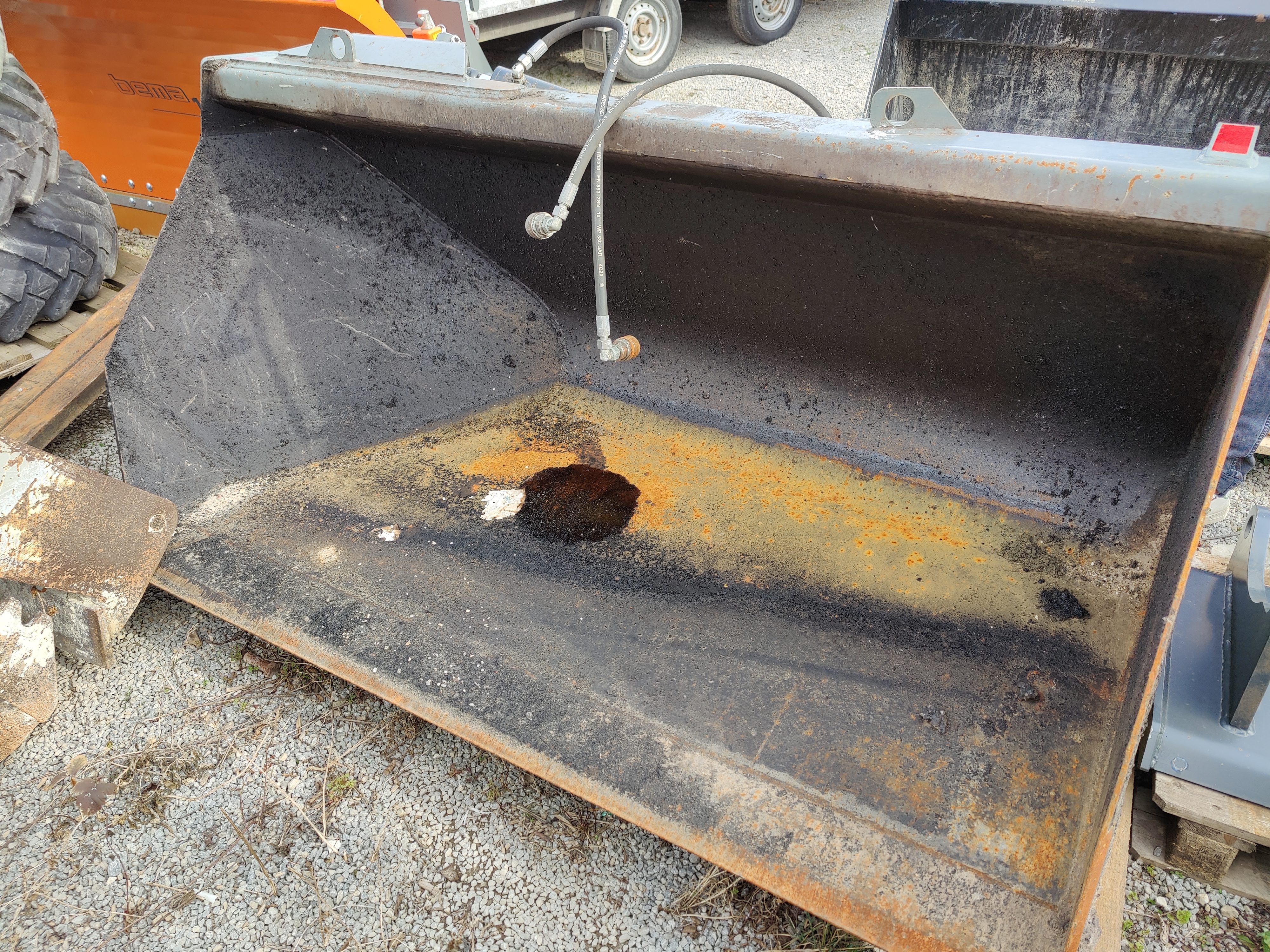 Seitenkippschaufel mit Atlas/Weycor Aufnahme Seitenkippschaufel mit Atlas/Weycor Aufnahme gerbaucht kaufen