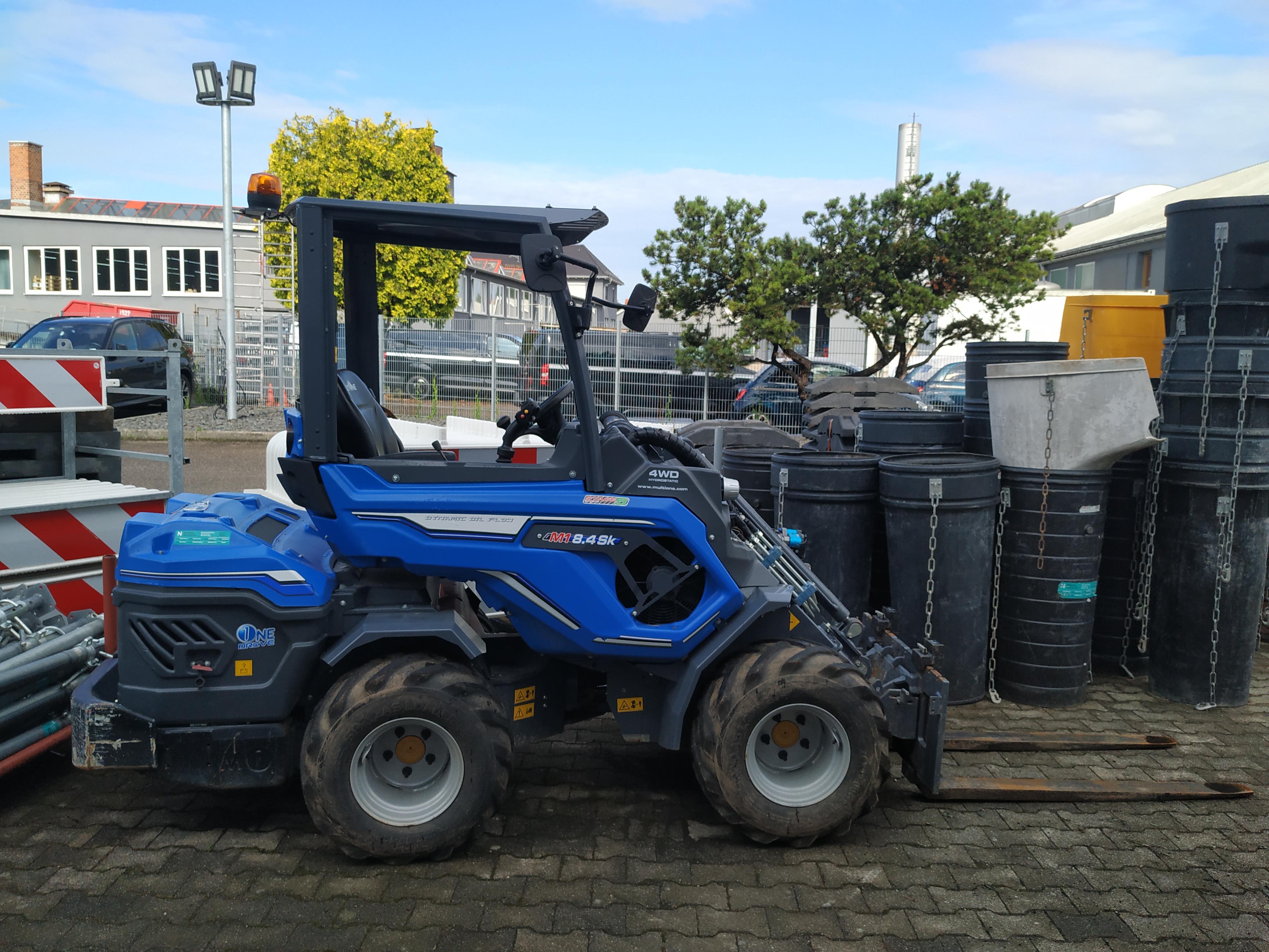 Radlader/Knicklader/Hoflader Multione 8.4S K Radlader/Knicklader/Hoflader Multione 8.4S K gebraucht kaufen