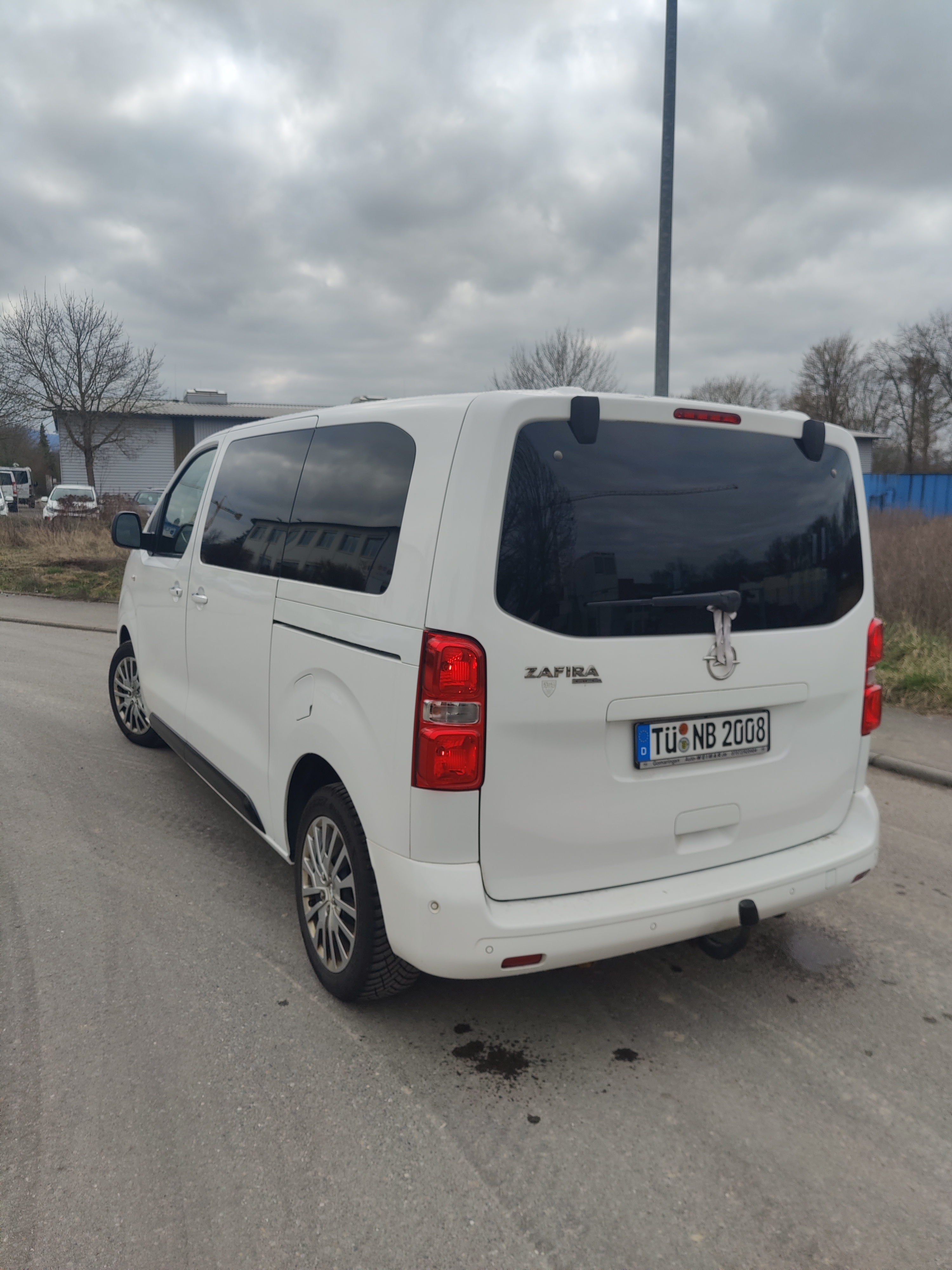 Bus Opel Zafira Life 150 PS 7 Sitzer Bus Opel Zafira Life 150 PS 7 Sitzer gebraucht kaufen