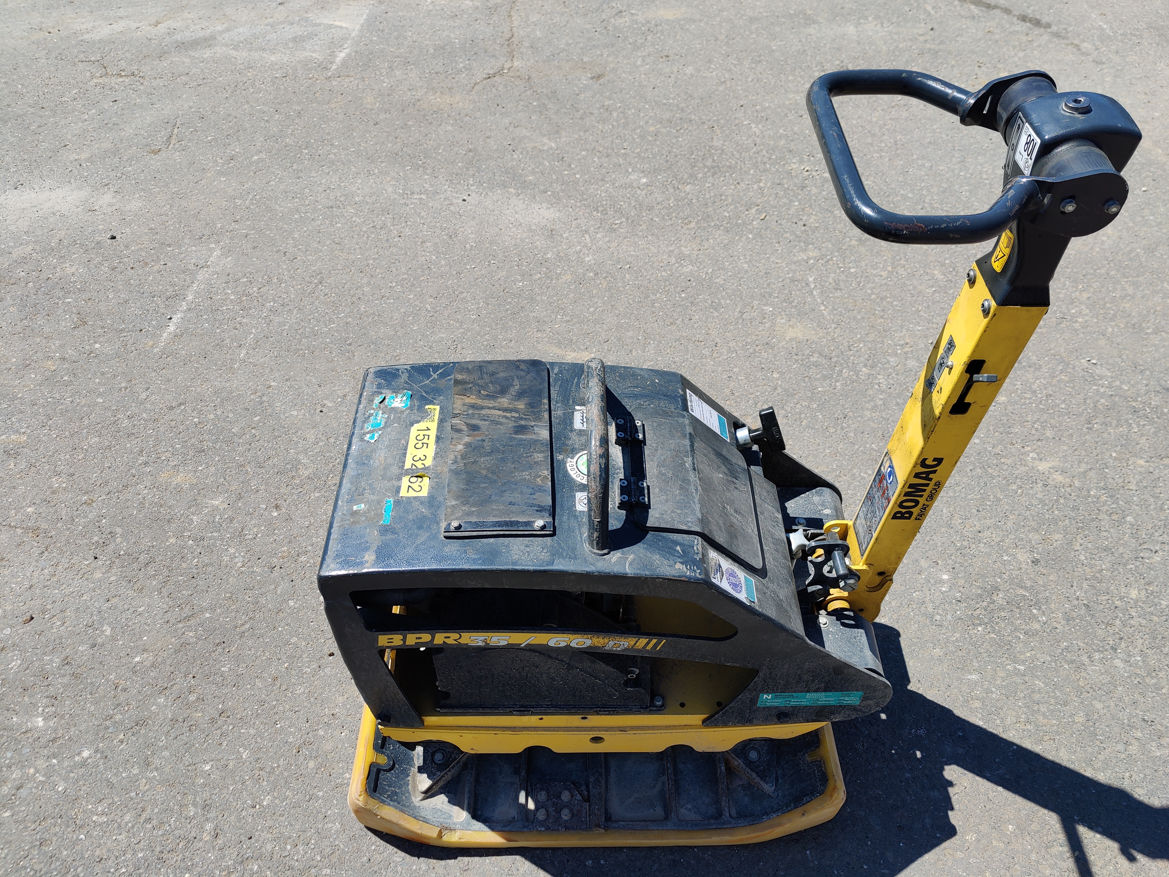 Rüttelplatte BOMAG BPR 35/60 D/H Stoneguard Rüttelplatte BOMAG BPR 35/60 D/H Stoneguard gebraucht kaufen