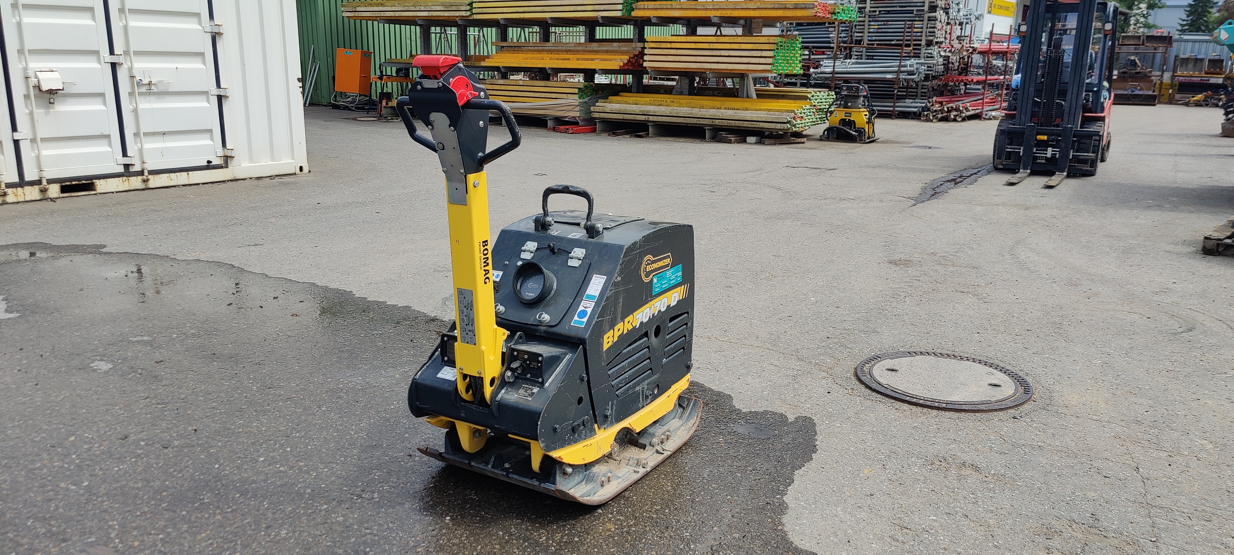 Rüttelplatte Bomag 70/70 D mit Economizer (Verdichtungsanzeige) und Tipcontrol Rüttelplatte Bomag 70/70 D mit Economizer (Verdichtungsanzeige) und Tipcontrol gebraucht kaufen