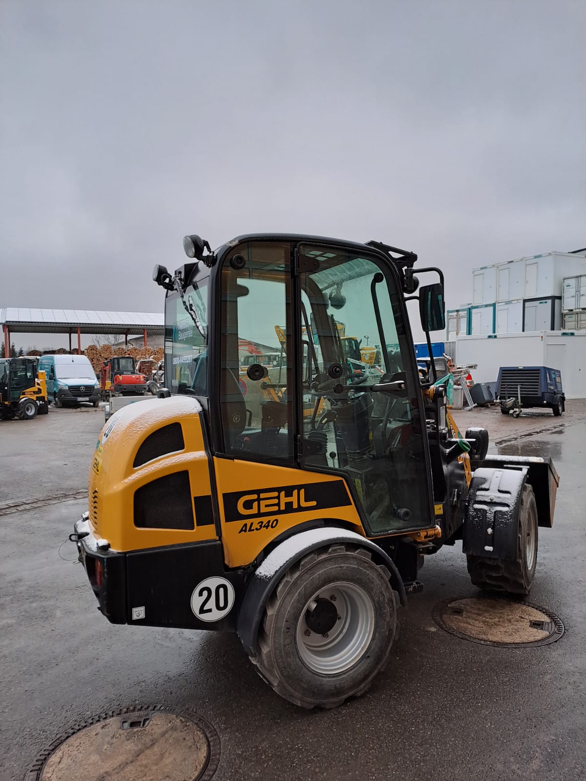 Hoflader Gehl 340 mit Kabine gebraucht