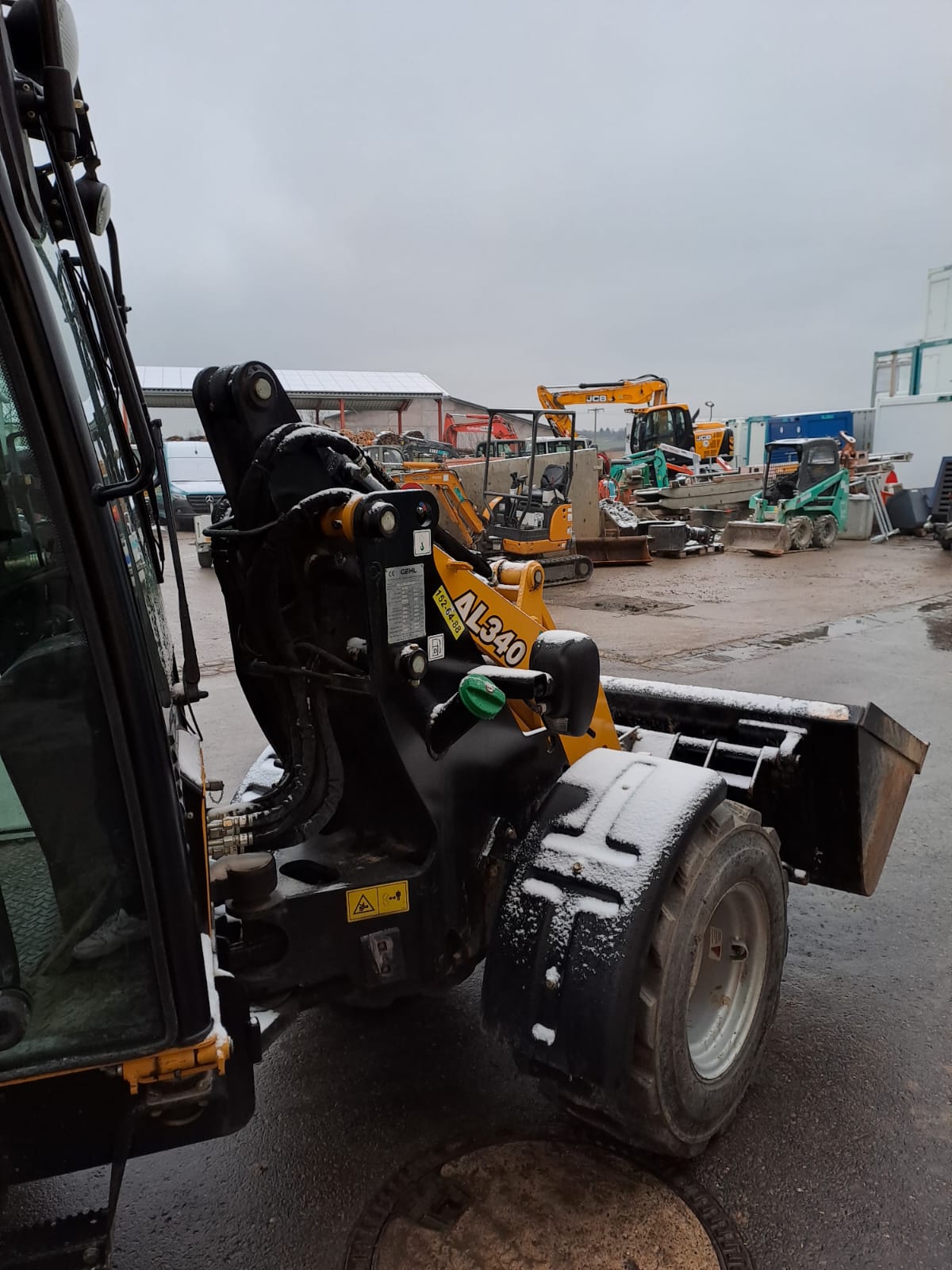 Hoflader Gehl 340 mit Kabine gebraucht