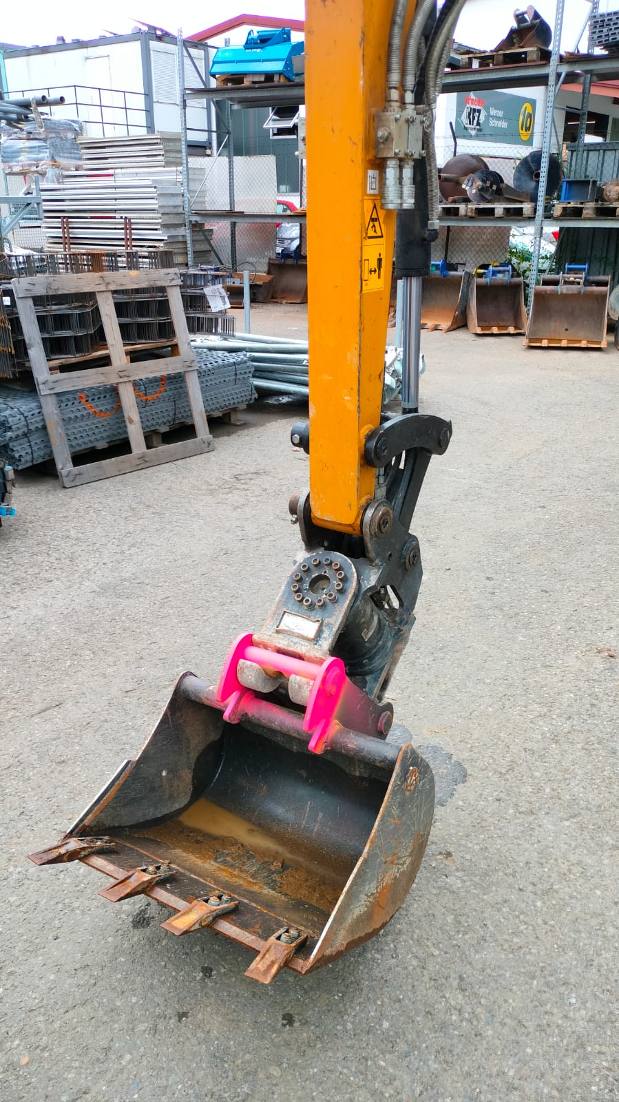 SANY SY 26U Tilt SANY SY 26U Powertilt gebraucht kaufen