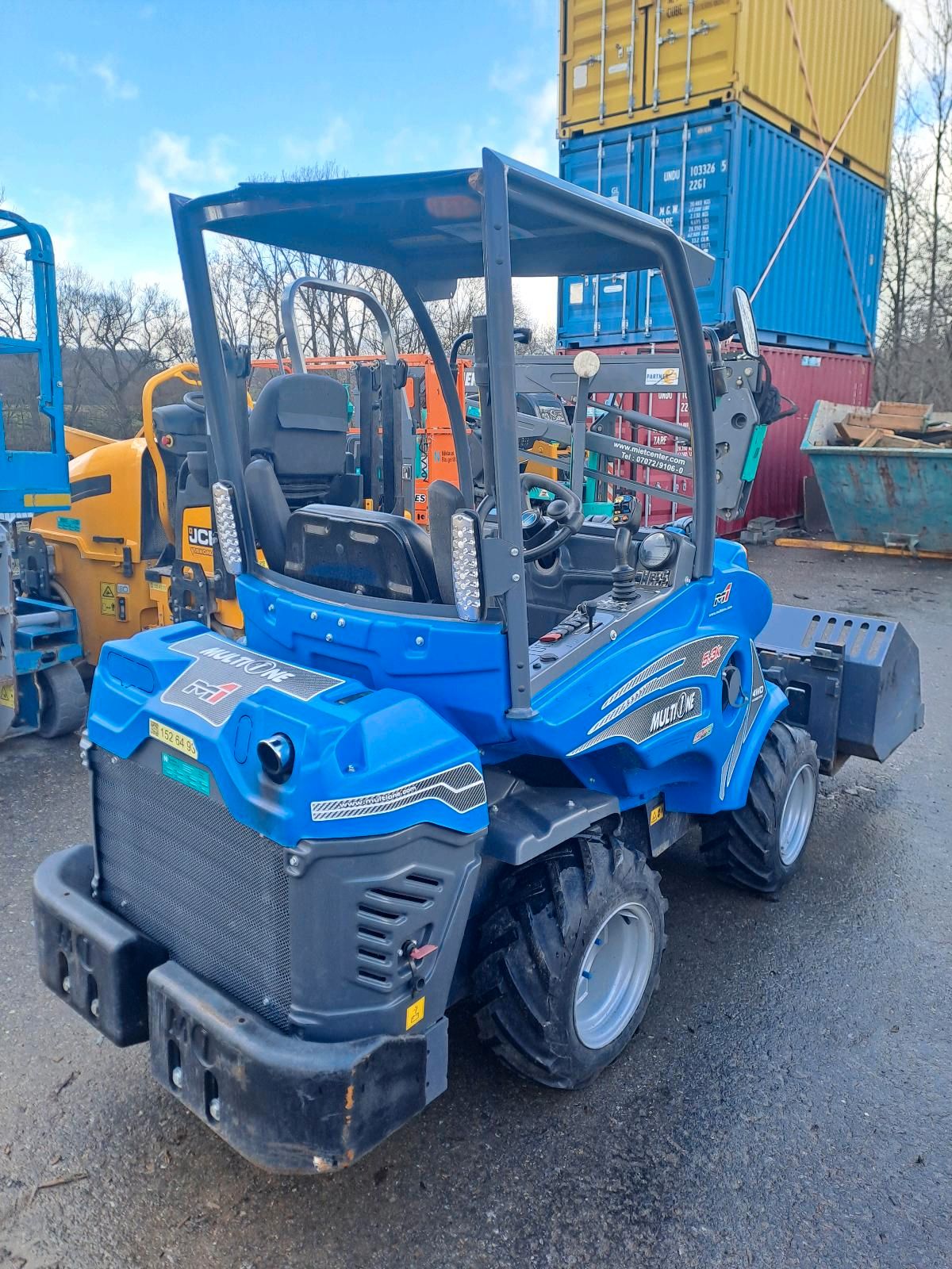 Radlader/Knicklader/Hoflader MultiOne 5.3 Radlader/Knicklader/Hoflader MultiOne 5.3 gebraucht kaufen