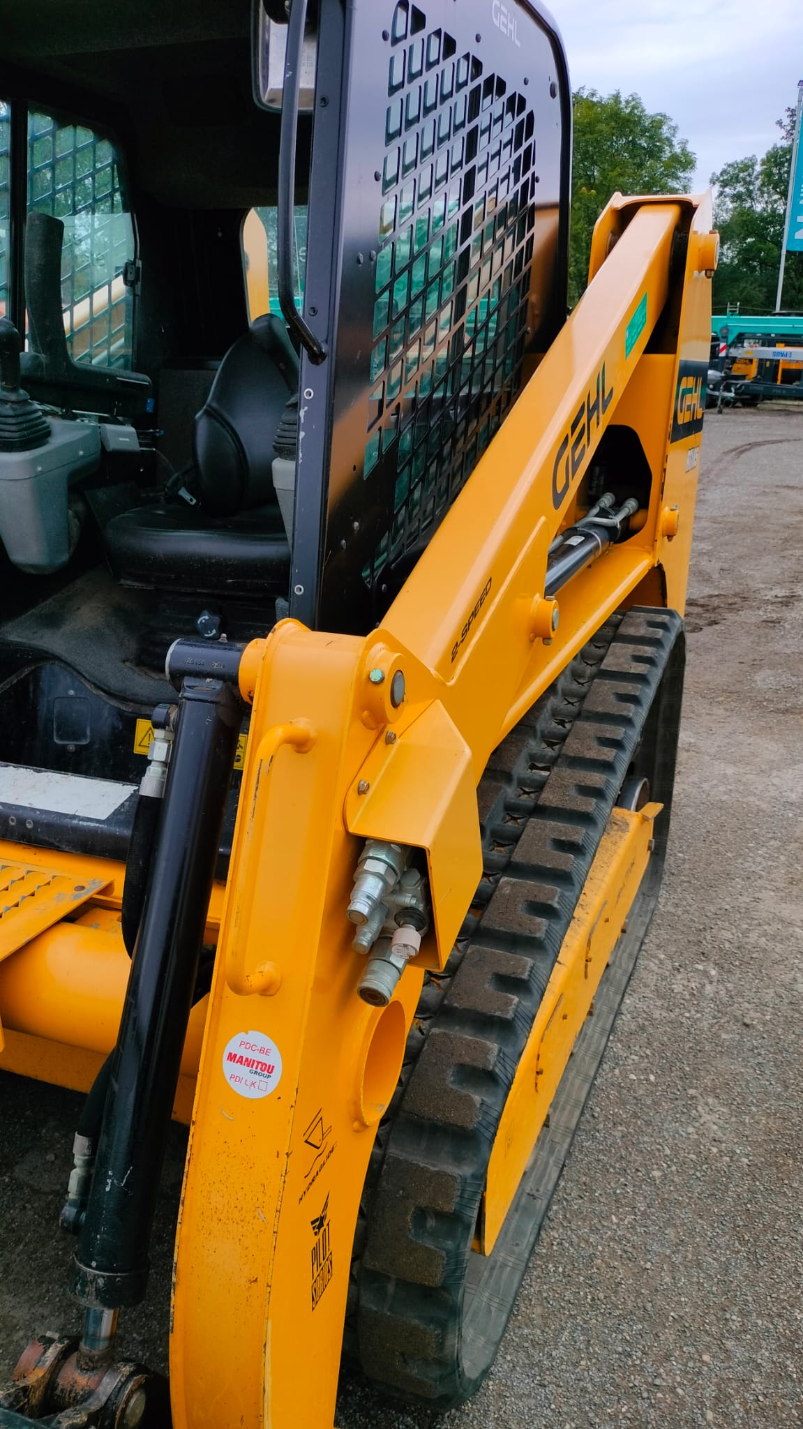 Raupenlader GEHL RT 185 Raupenlader GEHL RT 185 gebraucht kaufen