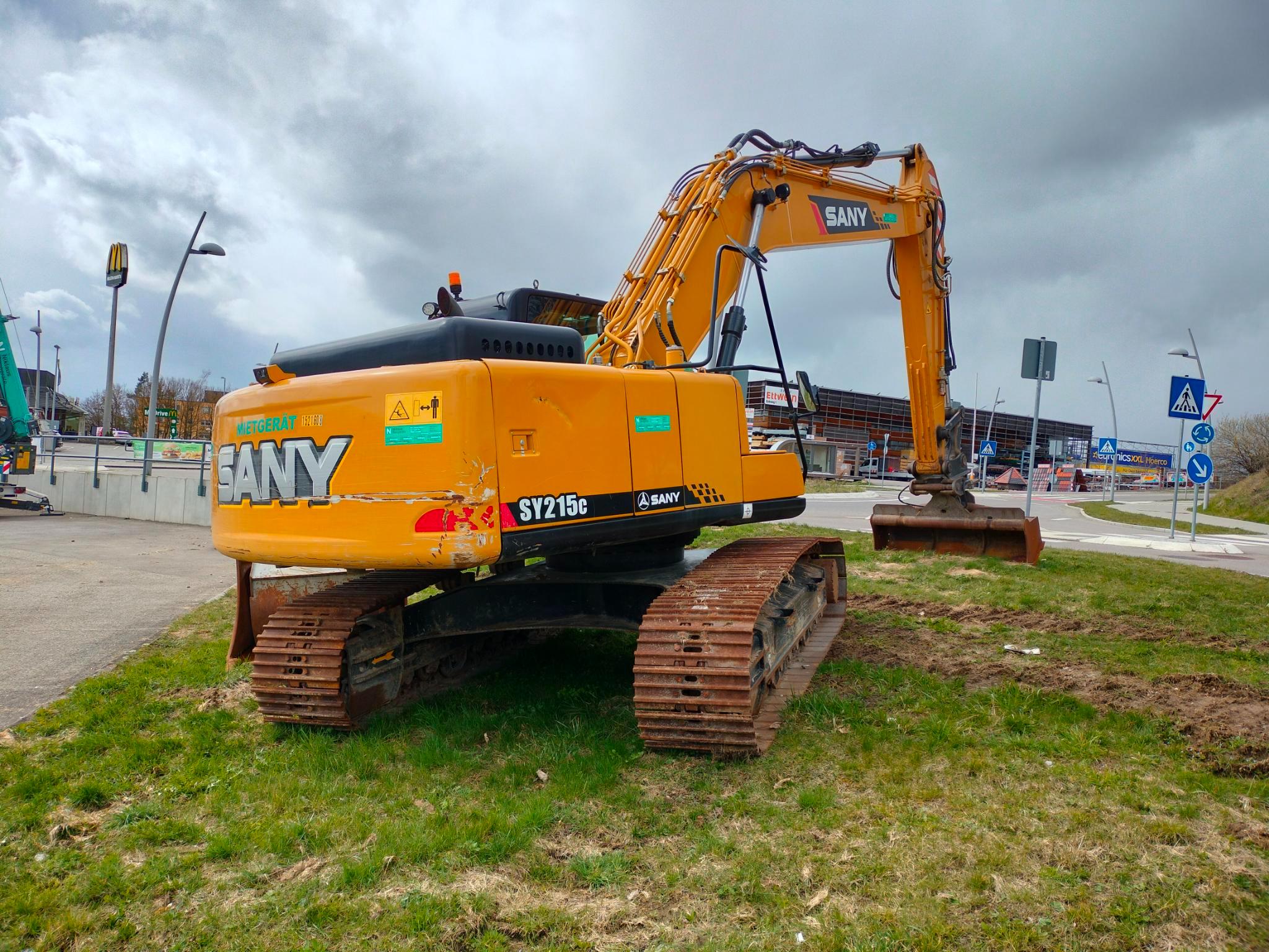 Raupenbagger Sany SY 215C Raupenbagger Sany SY 215C mit Oilquick gebraucht kaufen