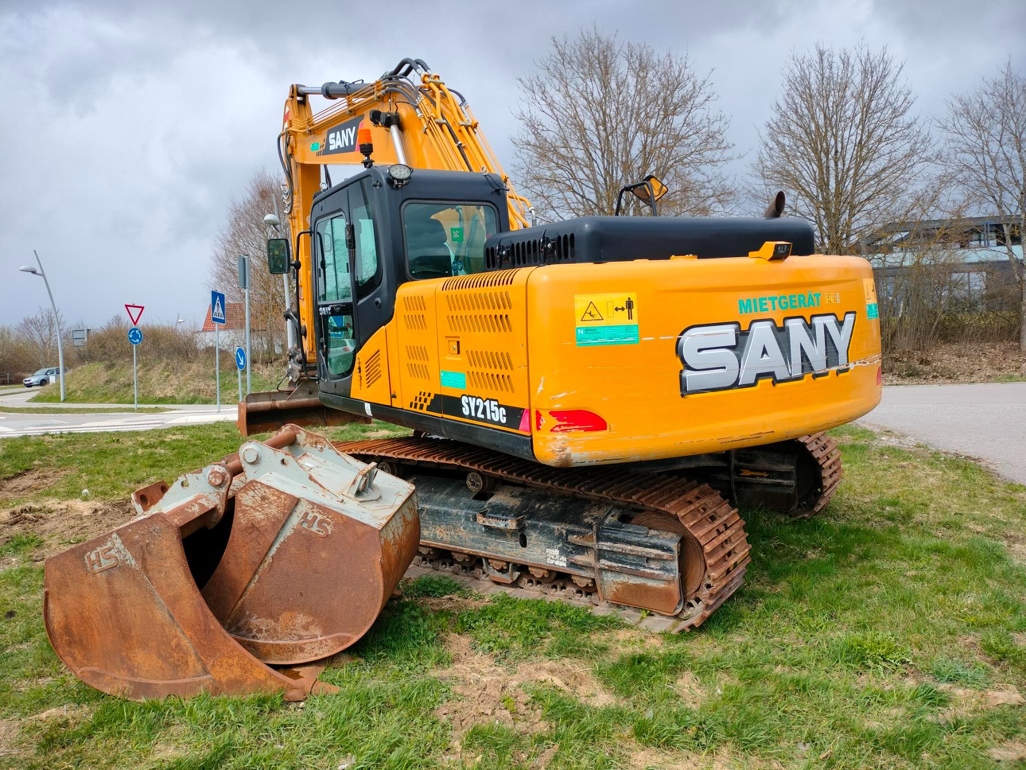 Raupenbagger Sany SY 215C Raupenbagger Sany SY 215C mit Oilquick gebraucht kaufen