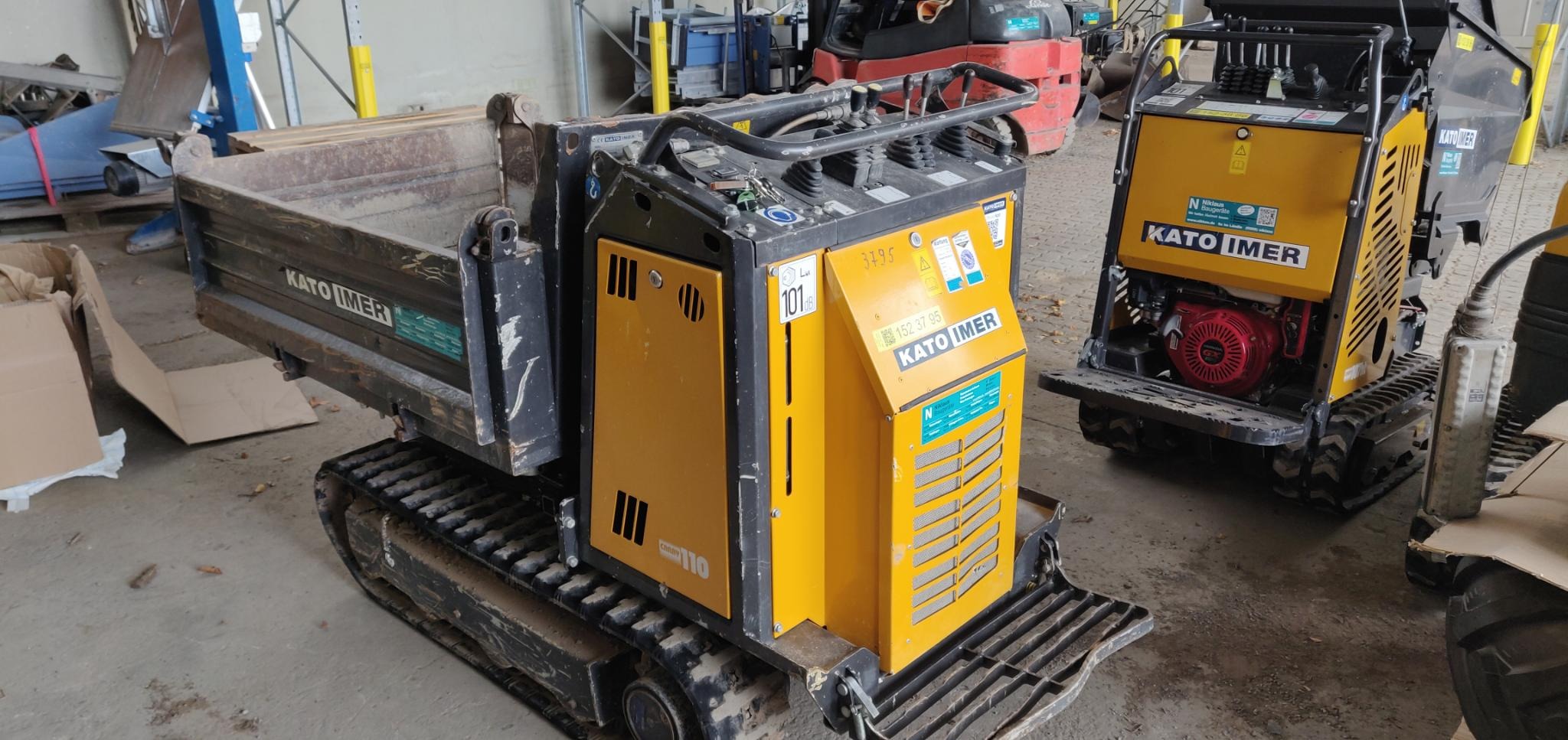 Raupendumper (Dreiseitenkipper) KATO (IHI) Carry 110 Raupendumper (Dreiseitenkipper) KATO (IHI) Carry 110 gebraucht kaufen