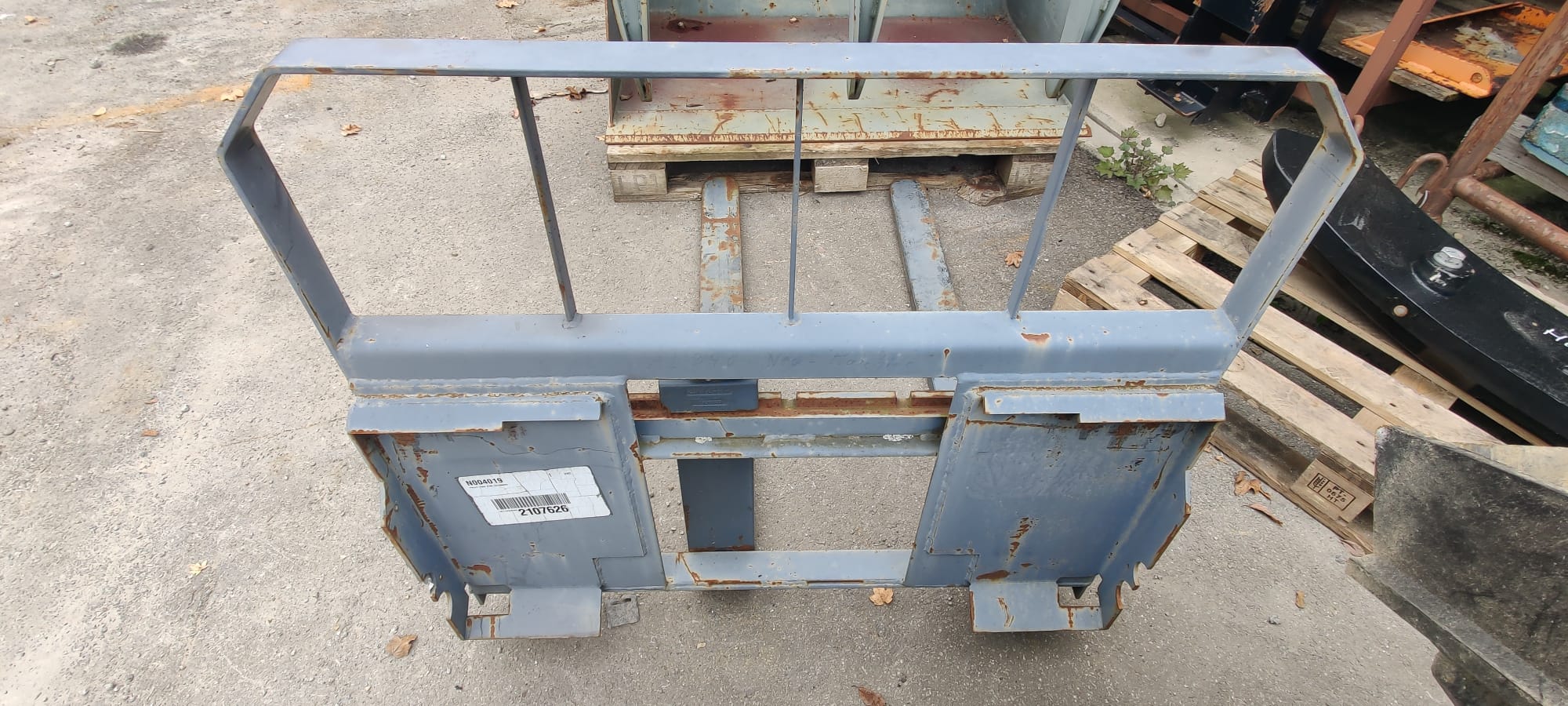 Gebrauchtgerät MANITOU Palettengabel Skid Steer (Bobcat/Attach) gebraucht kaufen