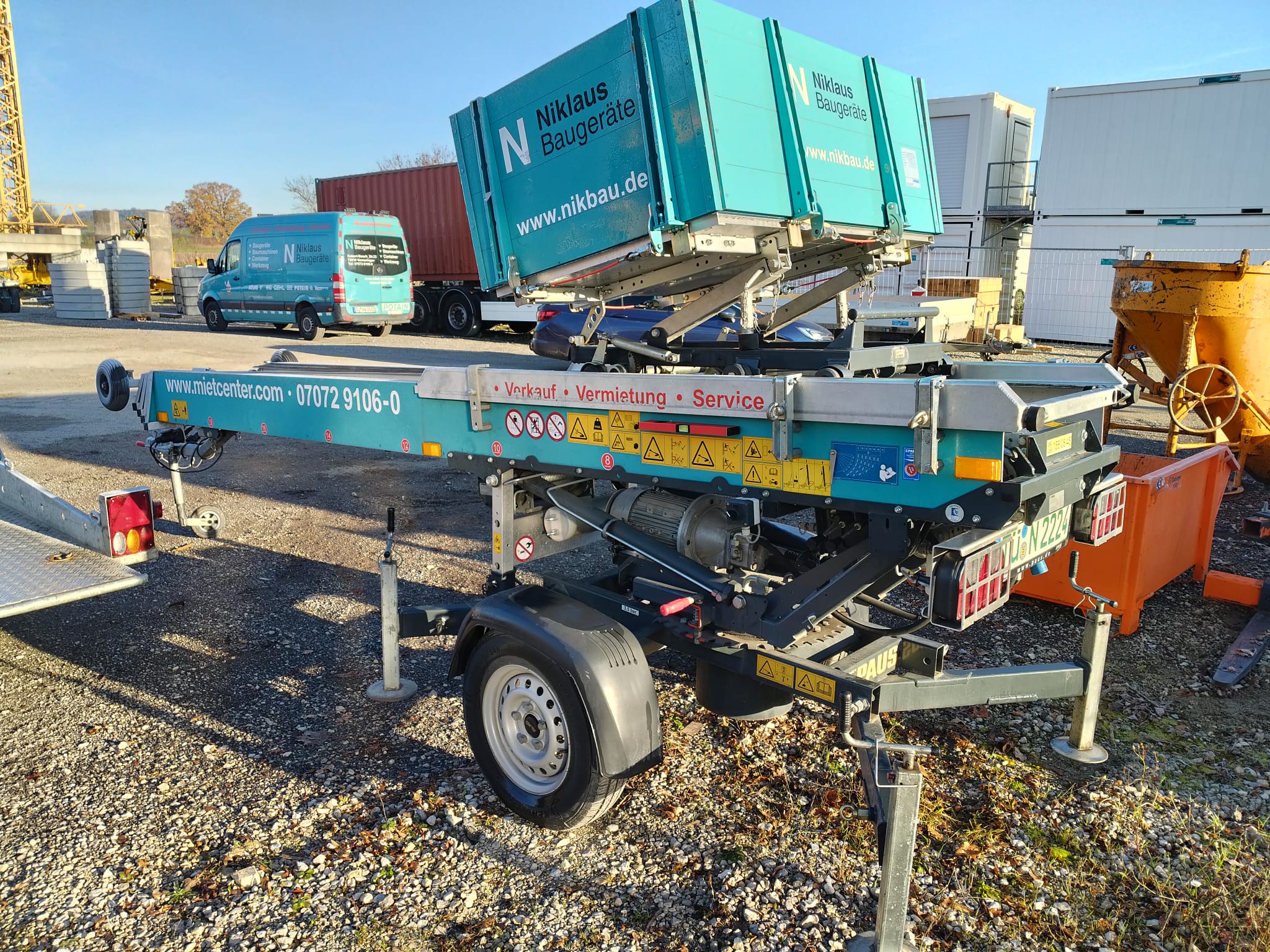 Gebrauchter Möbelaufzug kaufen