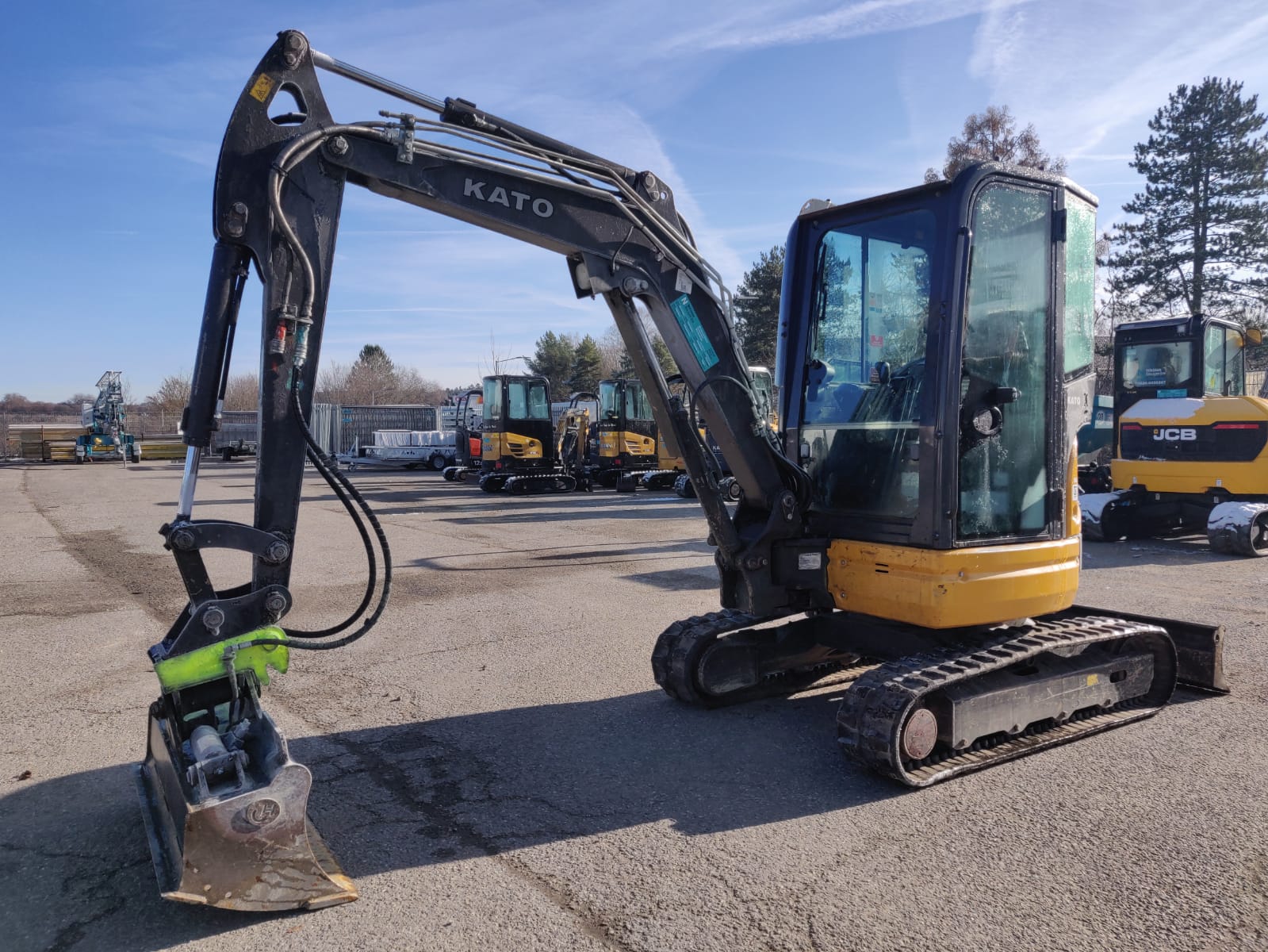 Minibagger KATO (IHI) 30V4