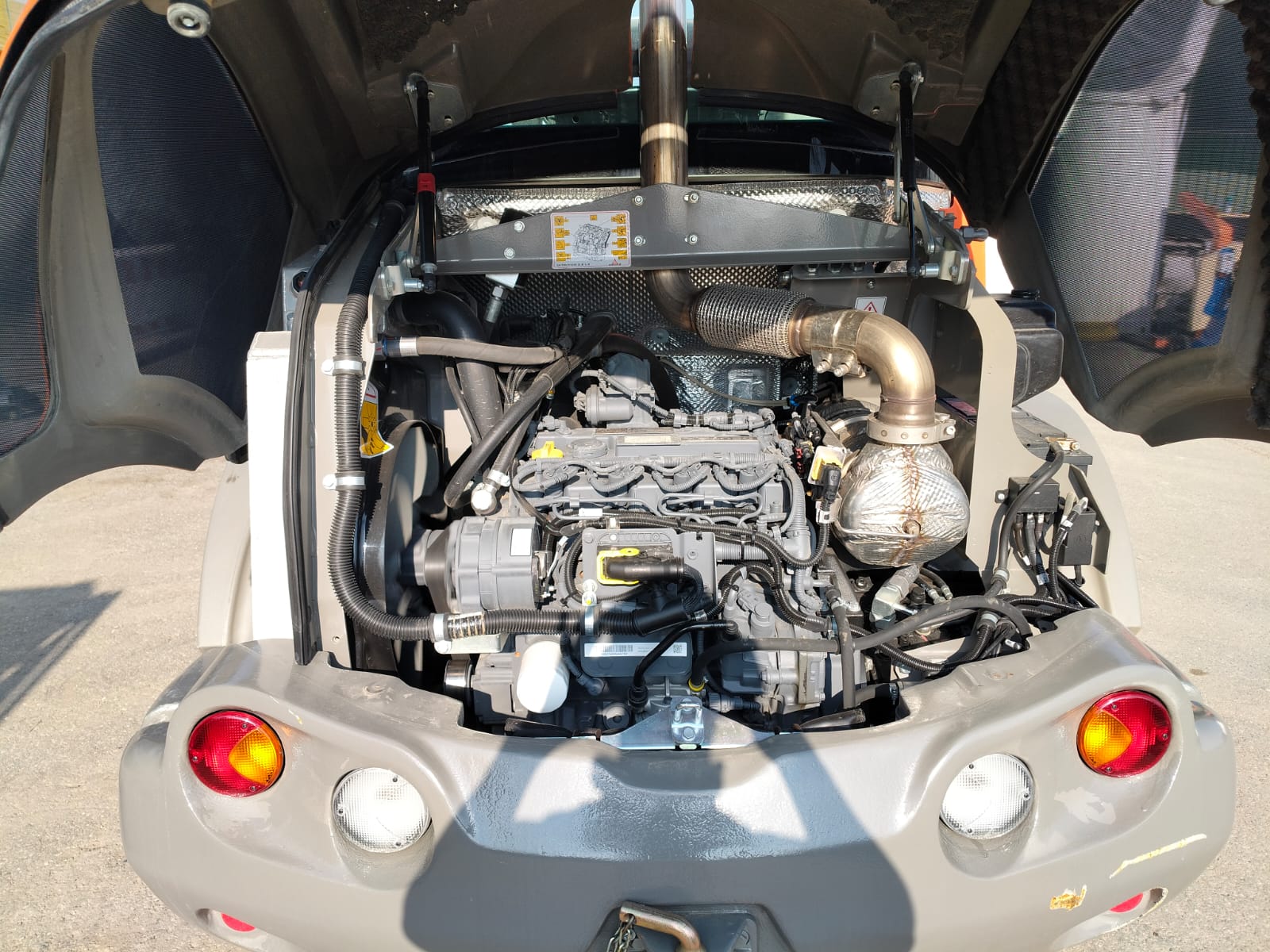 Motor WEYCOR Radlader AR 440