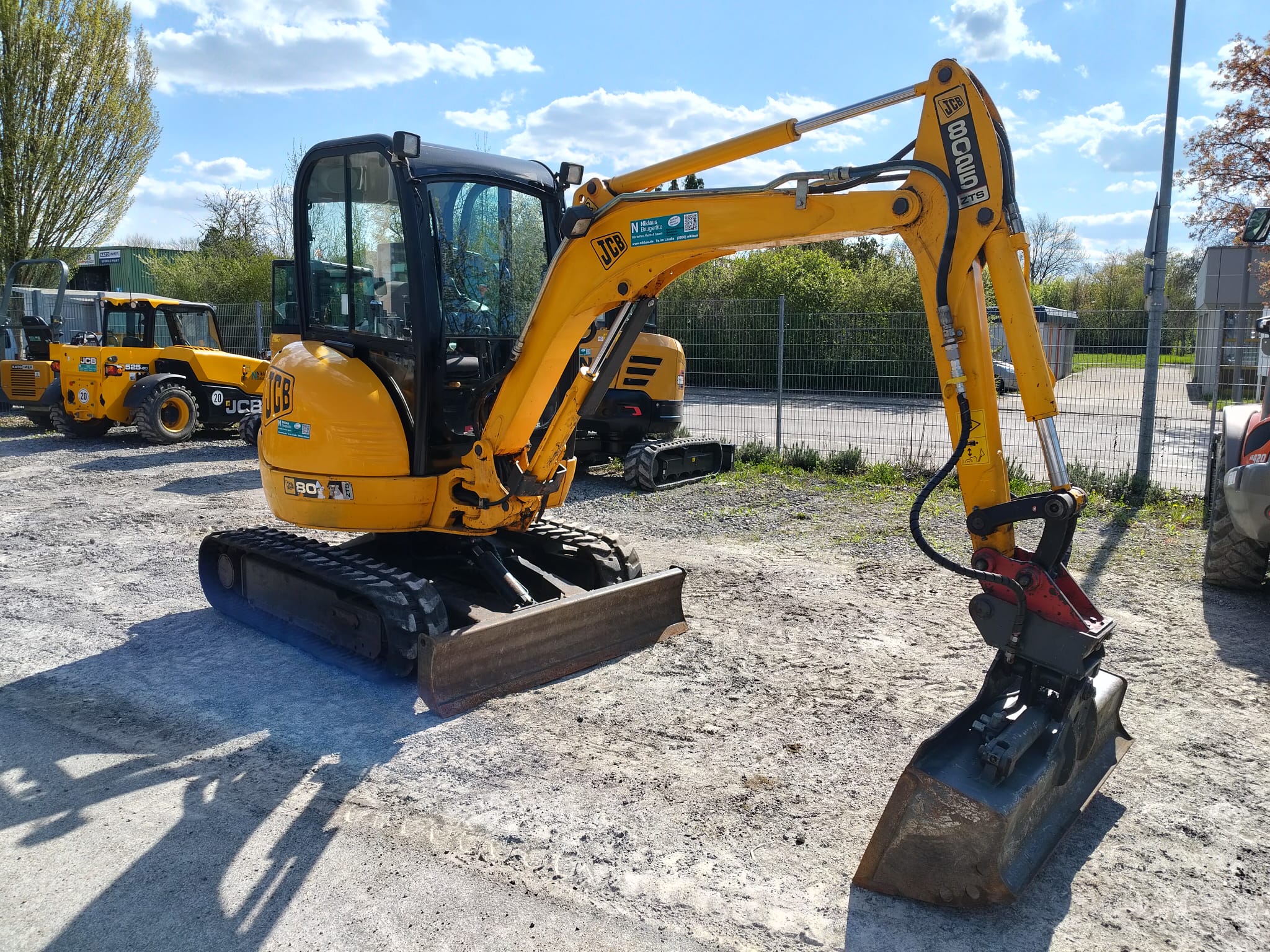 Jung gebrauchter Minibagger JCB