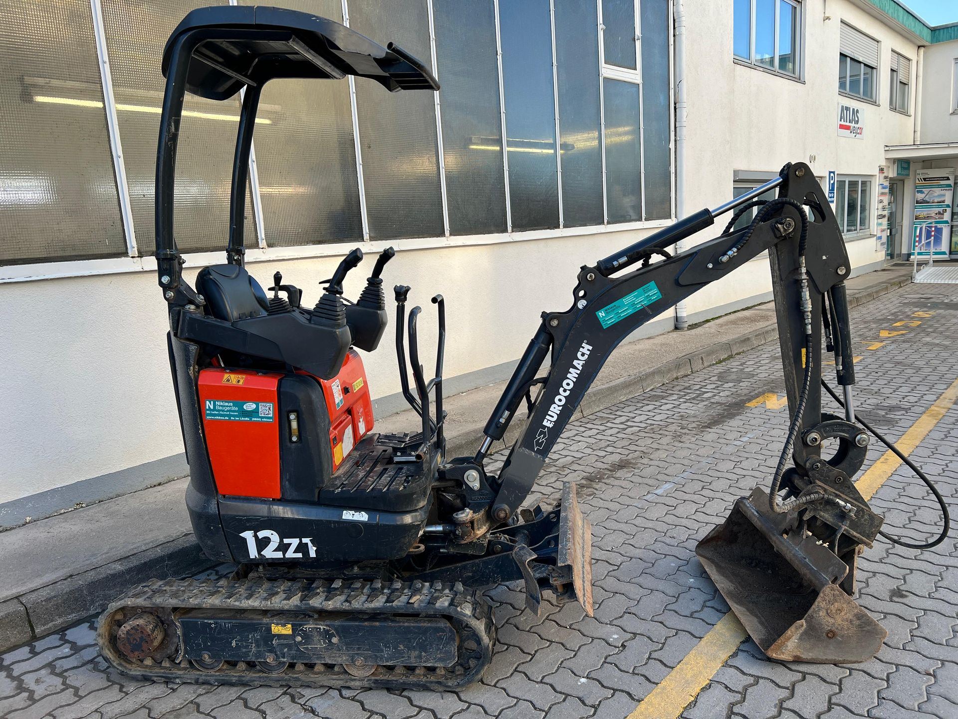 gebrauchter Minibagger EUROCOMACH ES 12 ZT kaufen