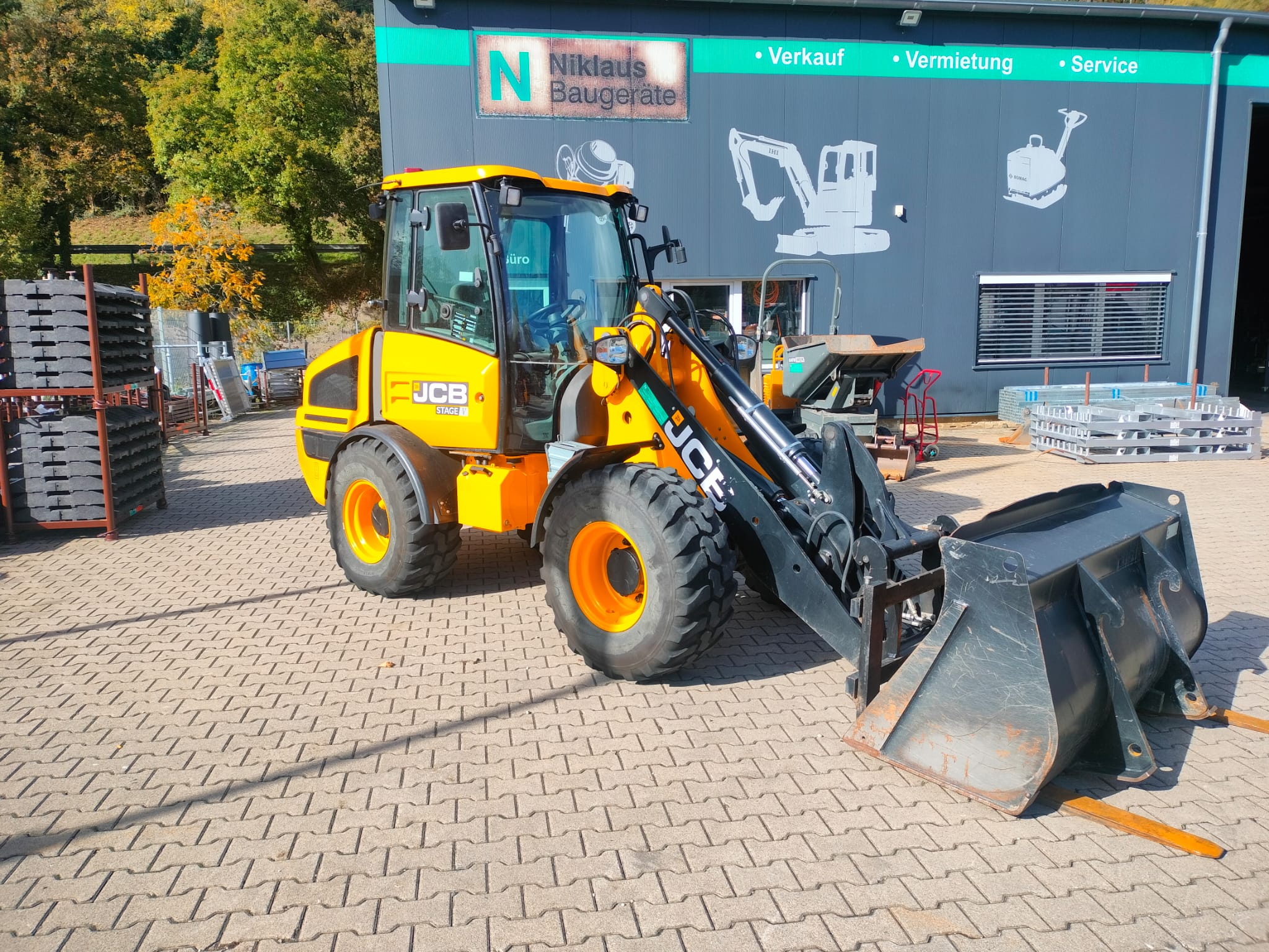 Radlader JCB 407
