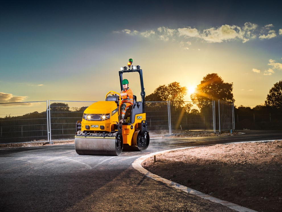 Walze Tandem JCB CT260-100 mieten Walze Tandem JCB CT260-100 mieten