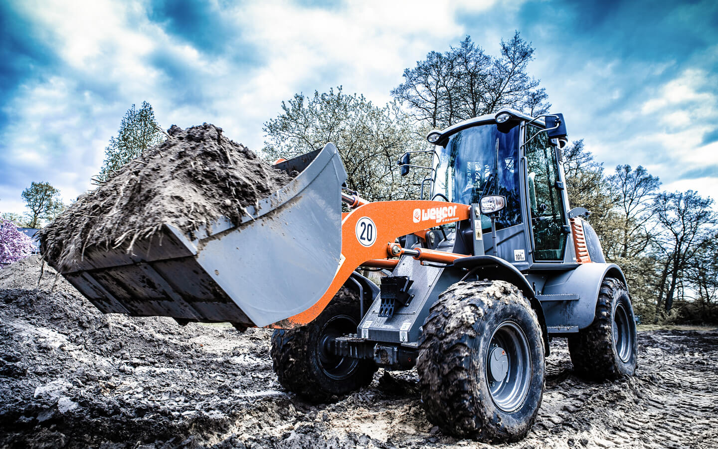Radlader ATLAS Weycor AR 480 im Einsatz ATLAS Weycor AR 480 Radlader / Radlader bei Niklaus Baugeräte mieten