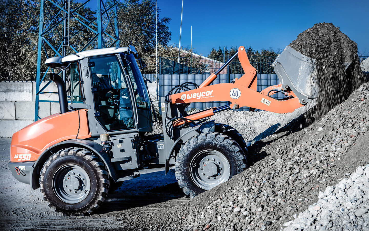 ATLAS Weycor AR 550 Radlader / Radlader bei Niklaus Baugeräte mieten