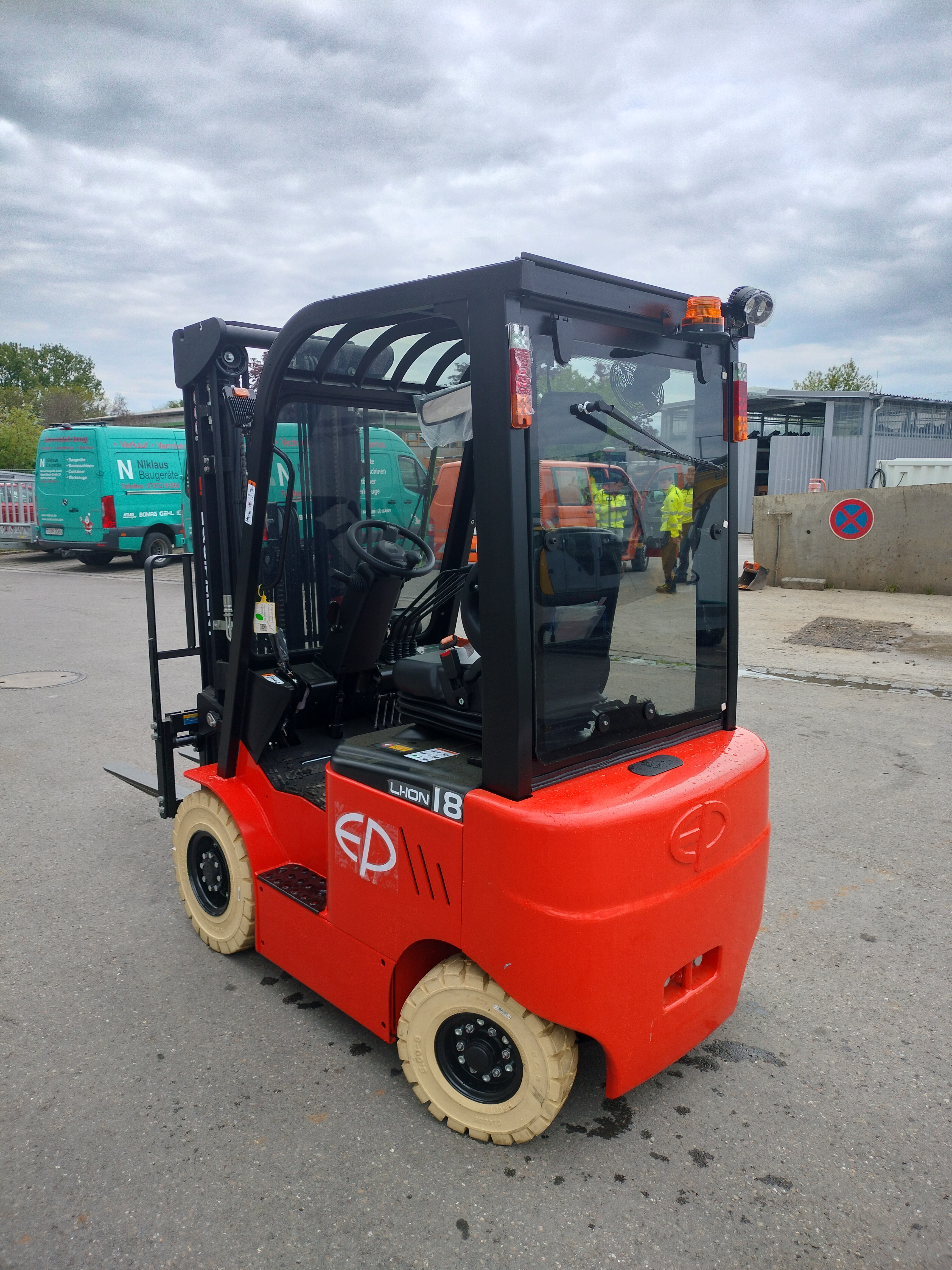 Gabelstapler EP EFL 181