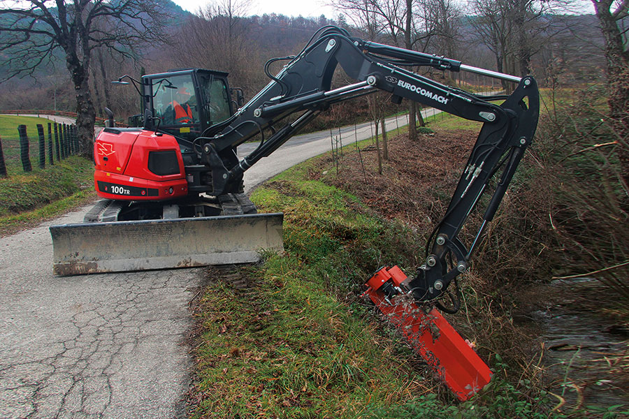 Eurocomach ES 100 TR Kurzheckbagger / Minibagger mit Verstellausleger bei Niklaus Baugeräte mieten