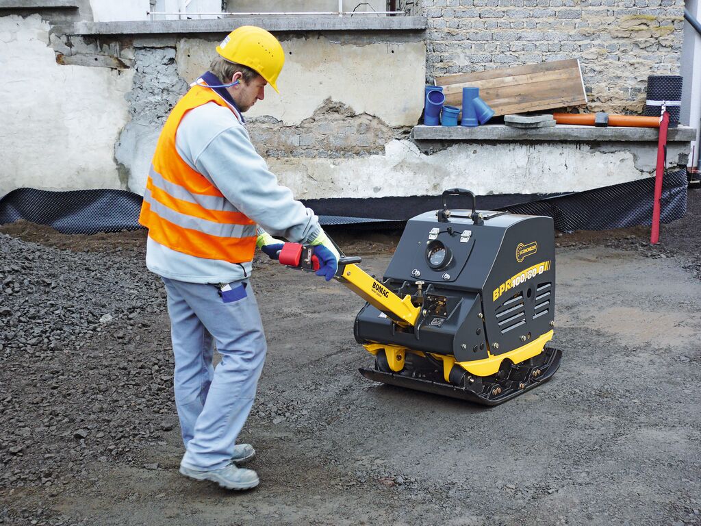 BOMAG Reversierbare Vibrationsplatte BPR 100/80 D BOMAG Reversierbare Vibrationsplatte BPR 100/80 D kaufen