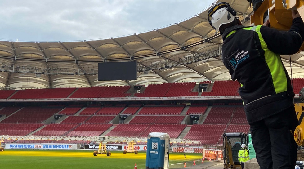 Niklaus Kranteam im VfB Stadion