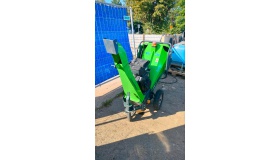 Häcksler gebraucht kaufen Holz-Häcksler GreenMech CS 100 (Vanguard 18 PS) kaufen